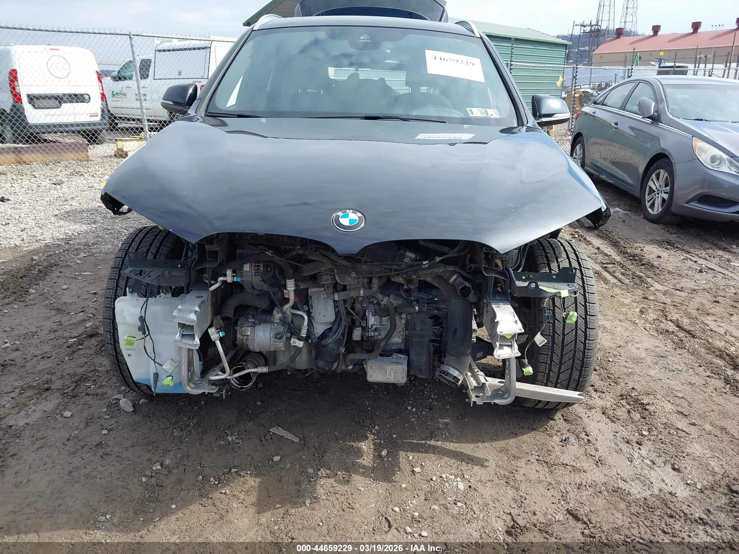 BMW X1 image 6
