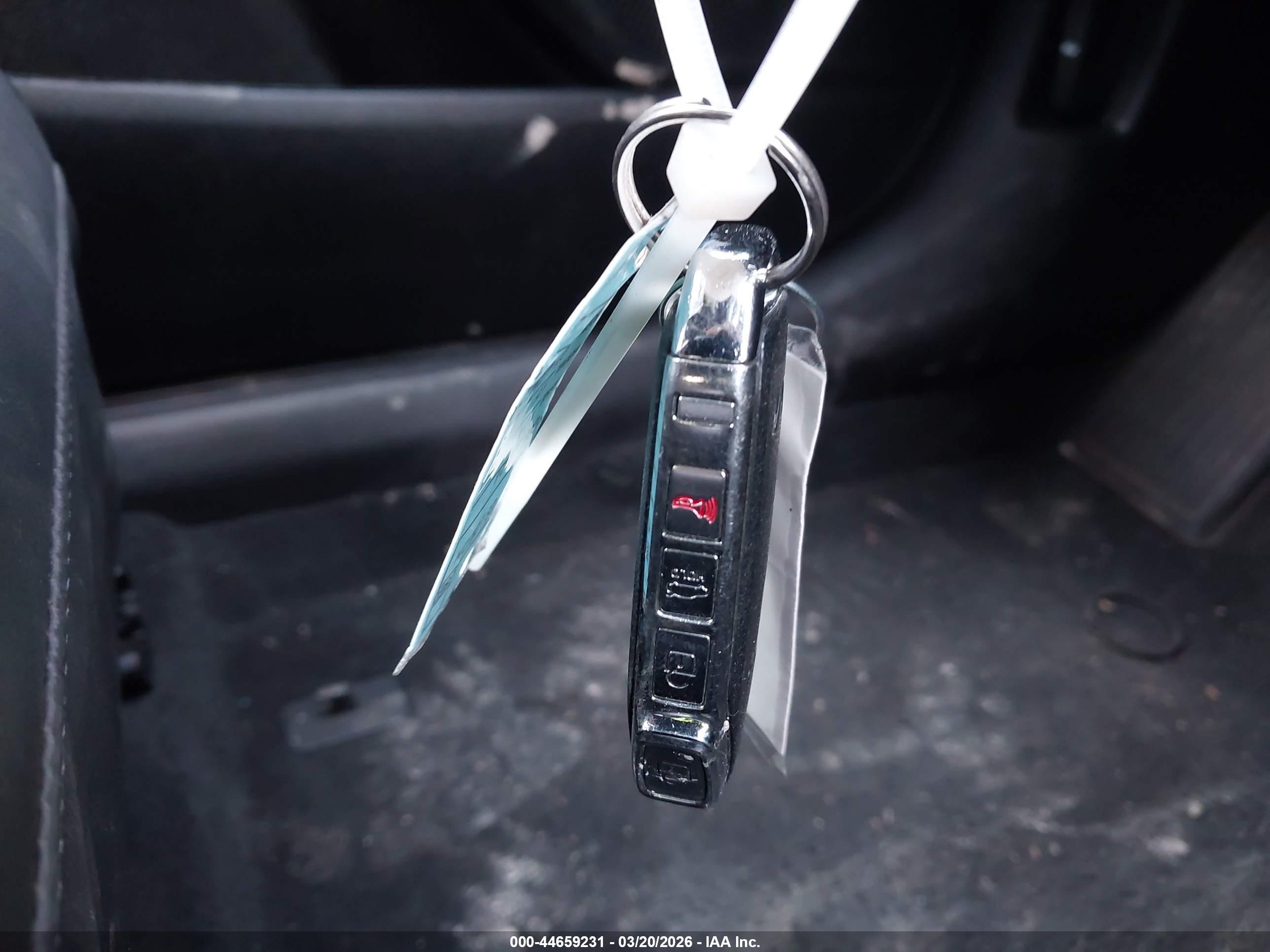 KIA K5 image 11