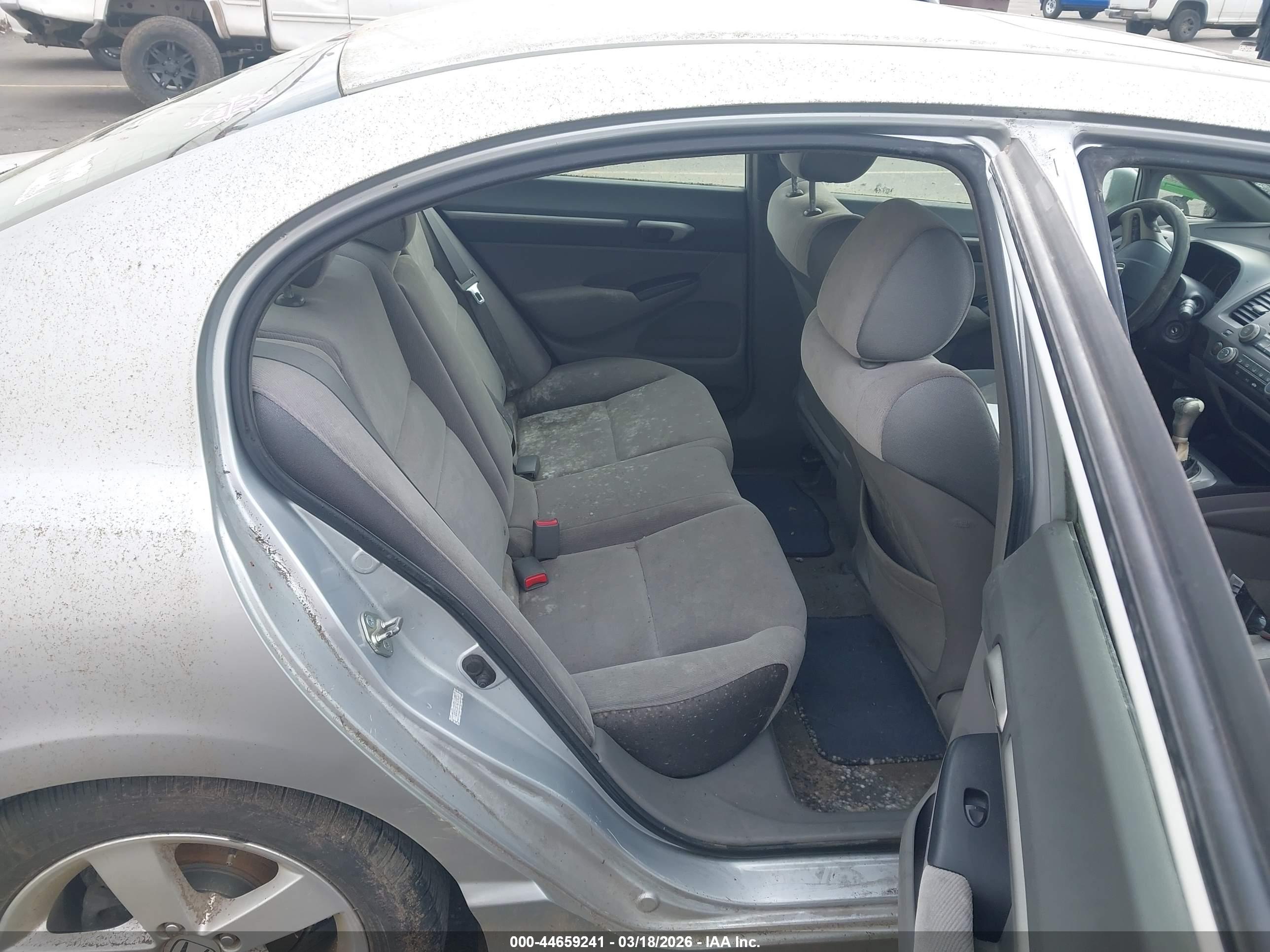 HONDA CIVIC image 8