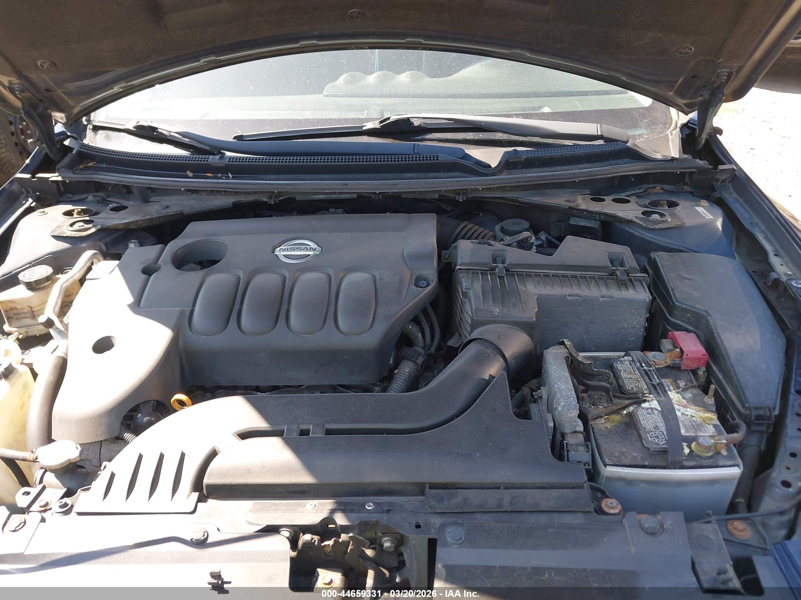 NISSAN ALTIMA image 10