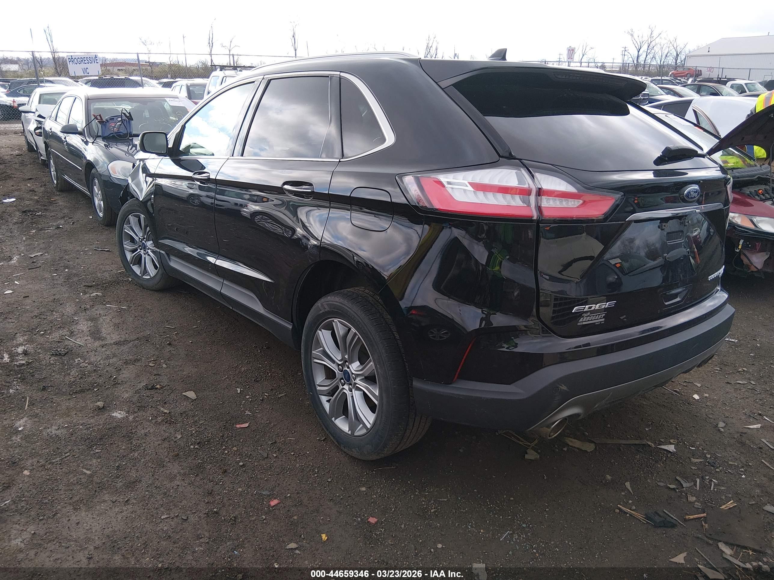 FORD EDGE image 3