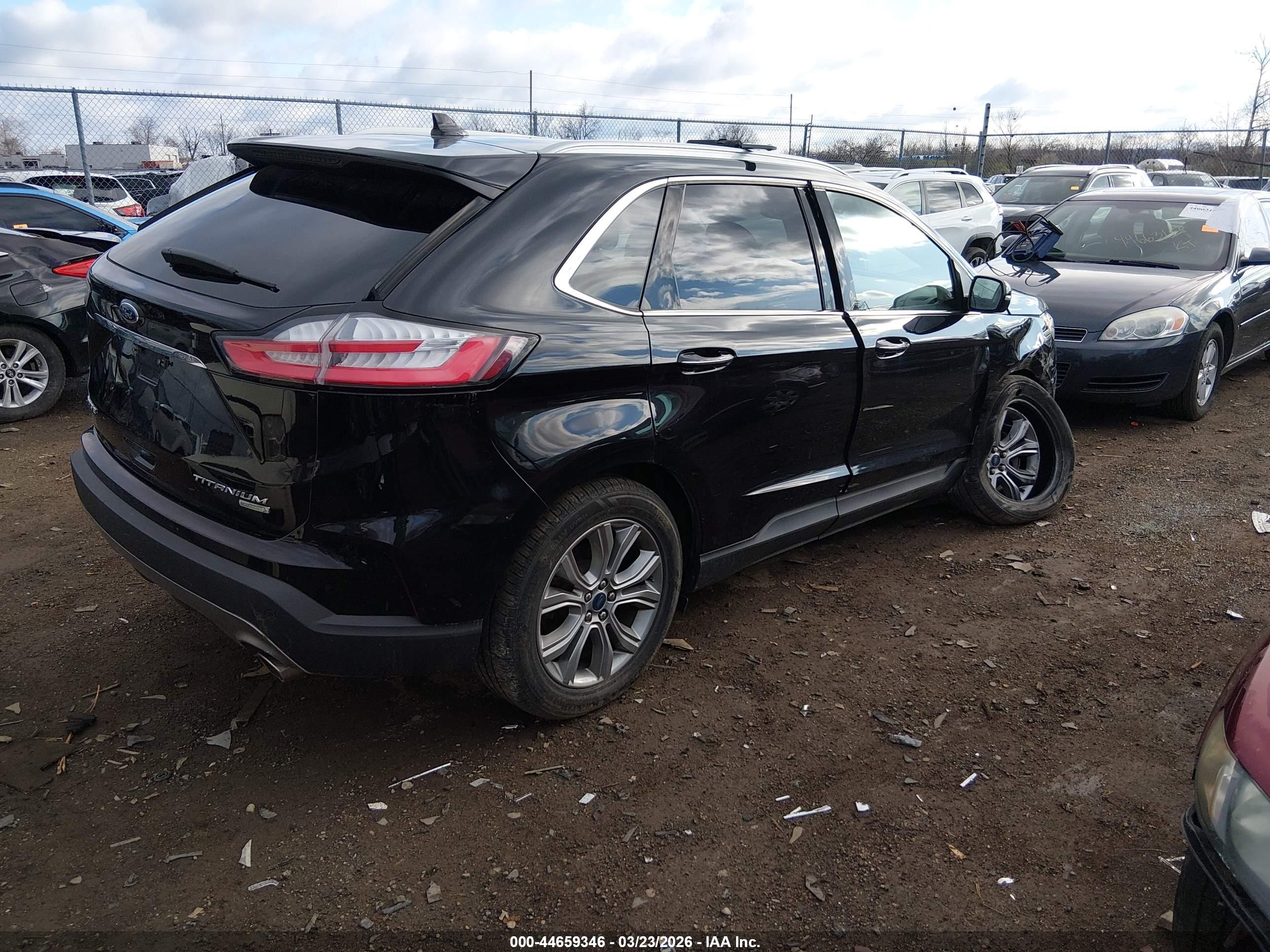 FORD EDGE image 4