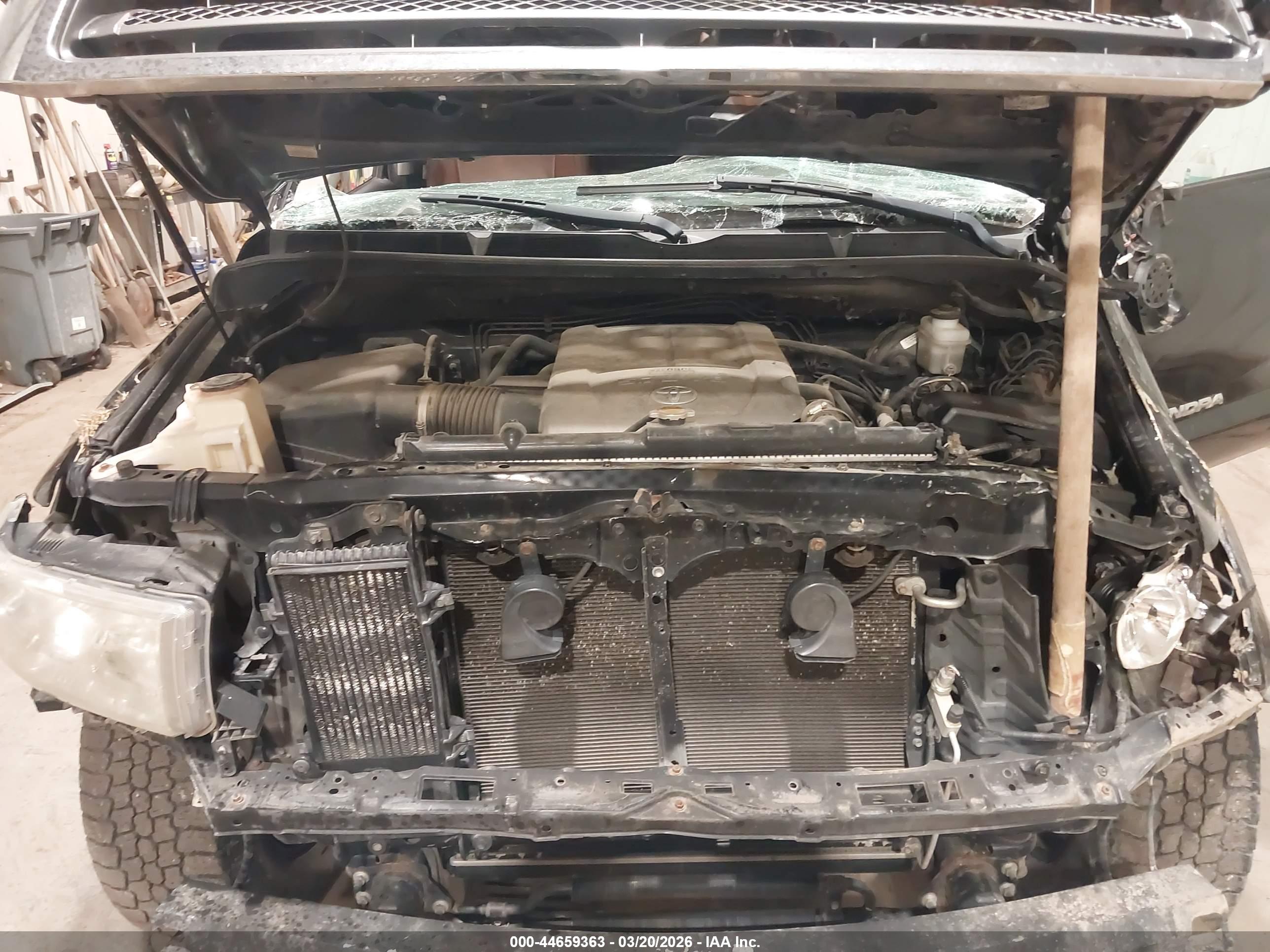 TOYOTA TUNDRA image 10