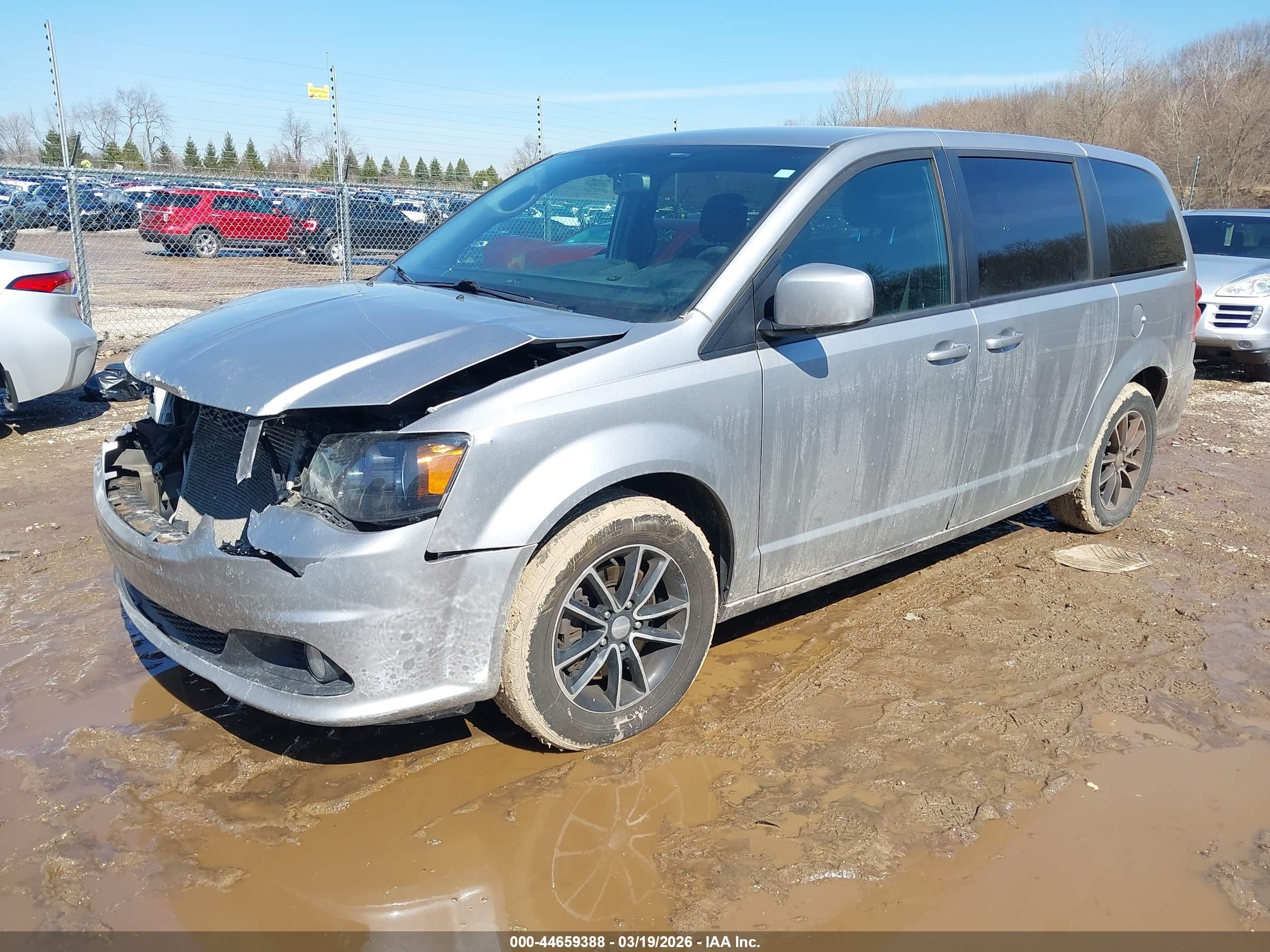 DODGE GRAND image 2