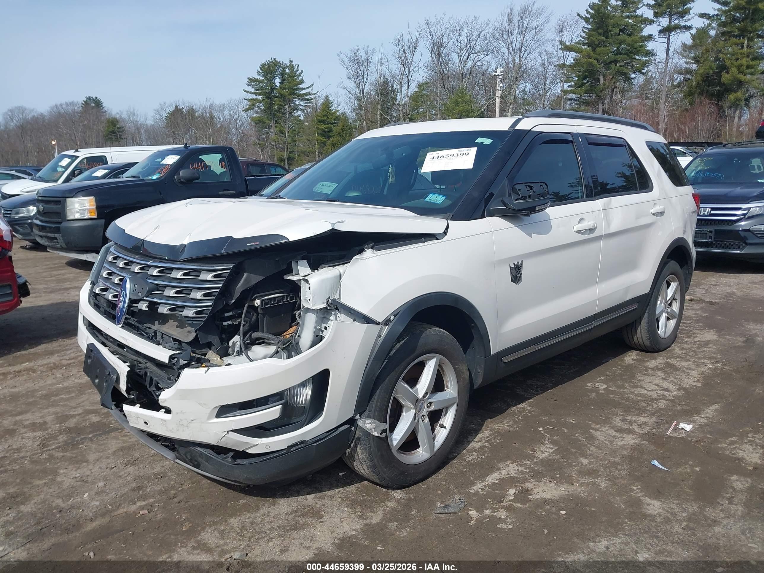 FORD EXPLORER image 2