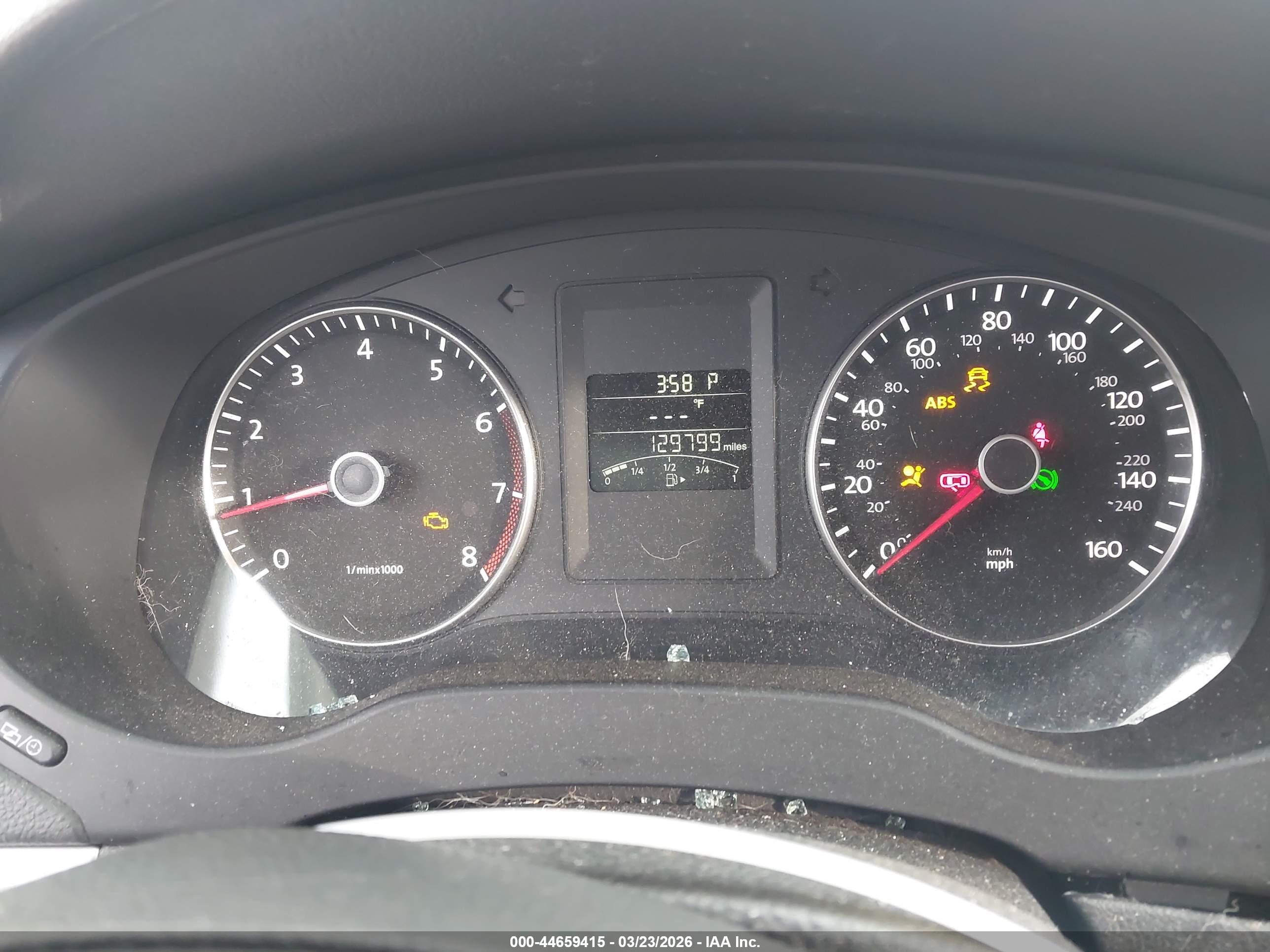 VOLKSWAGEN JETTA image 7