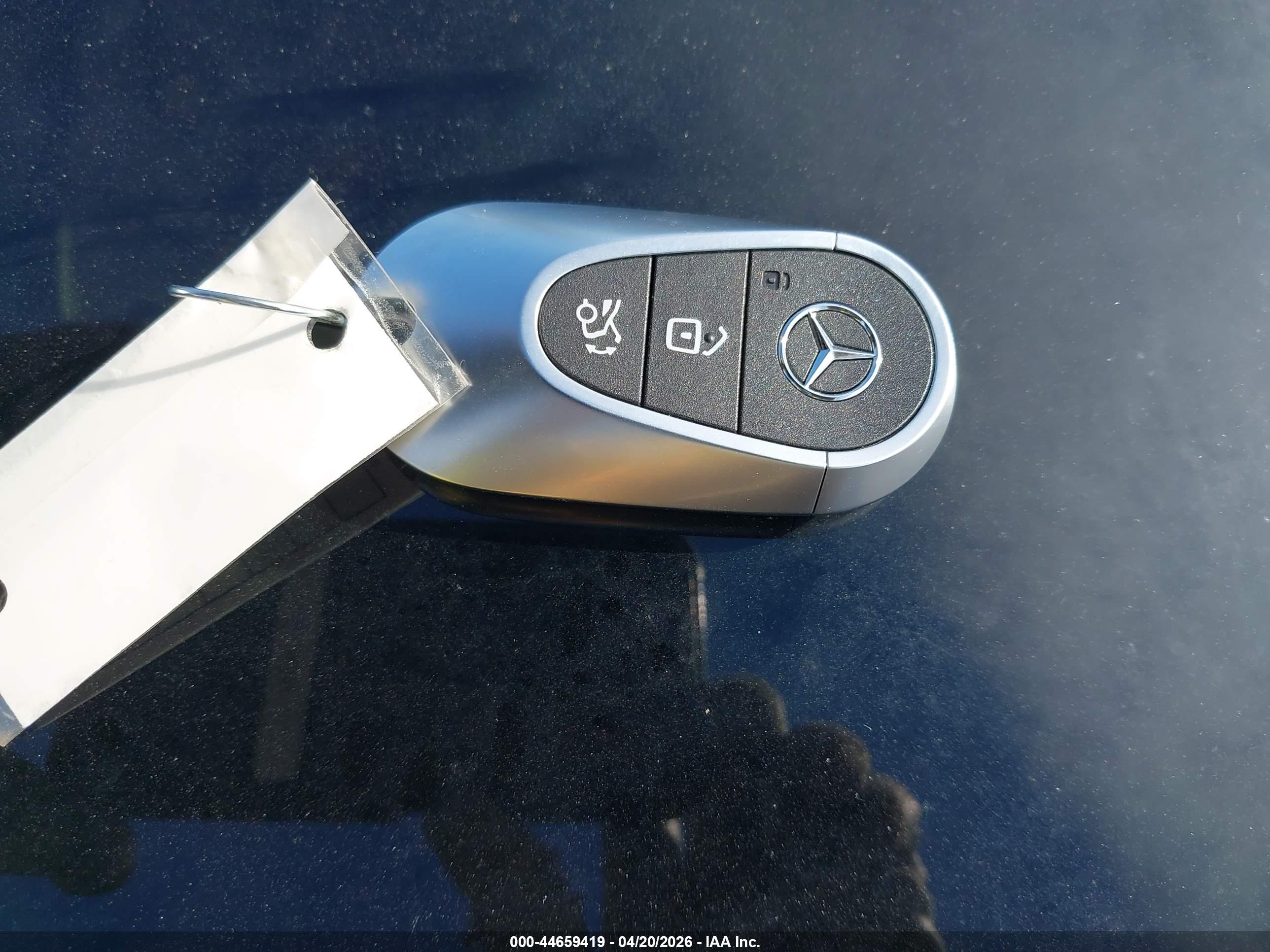 MERCEDES-BENZ C image 11