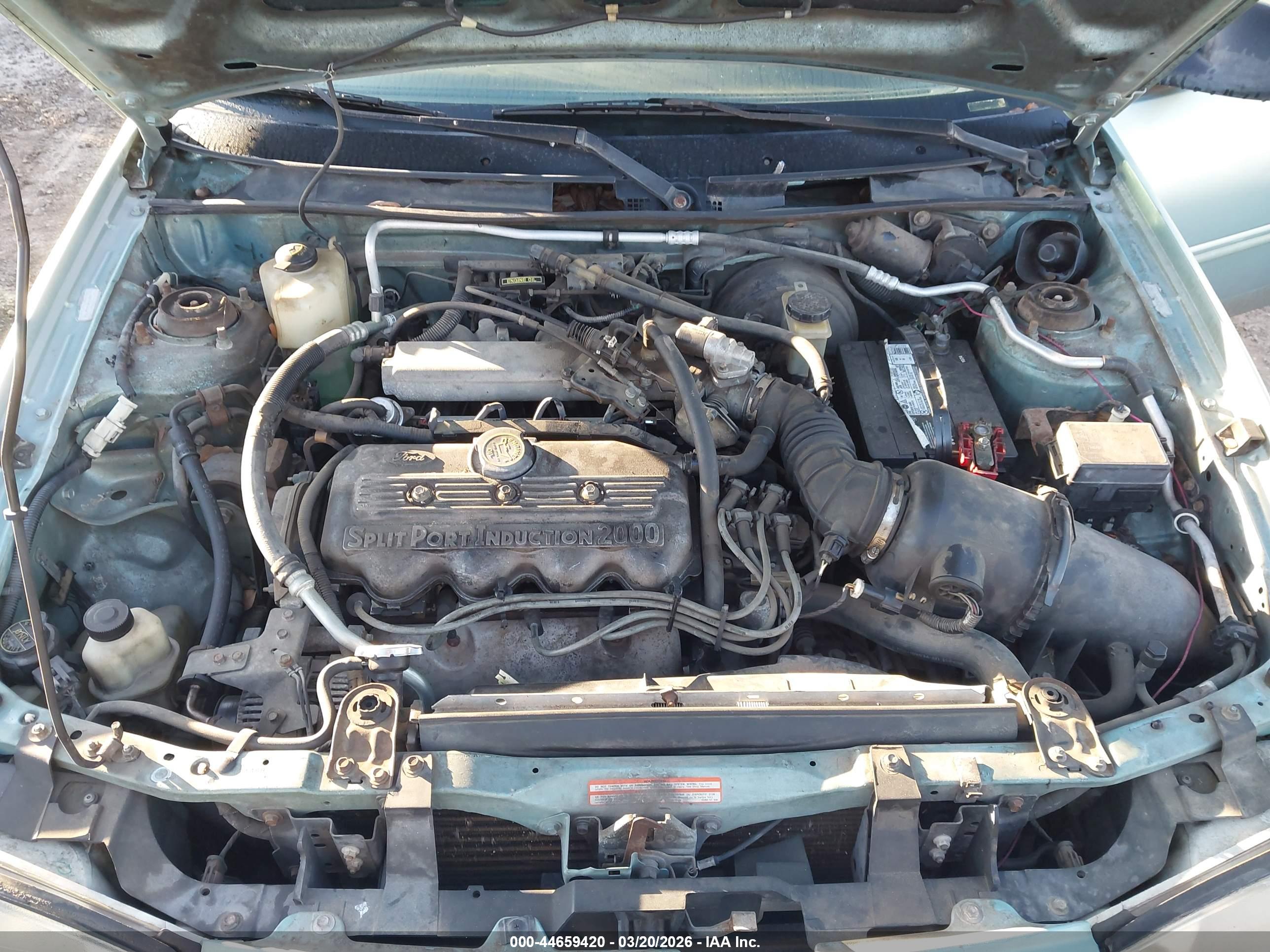 FORD ESCORT image 10