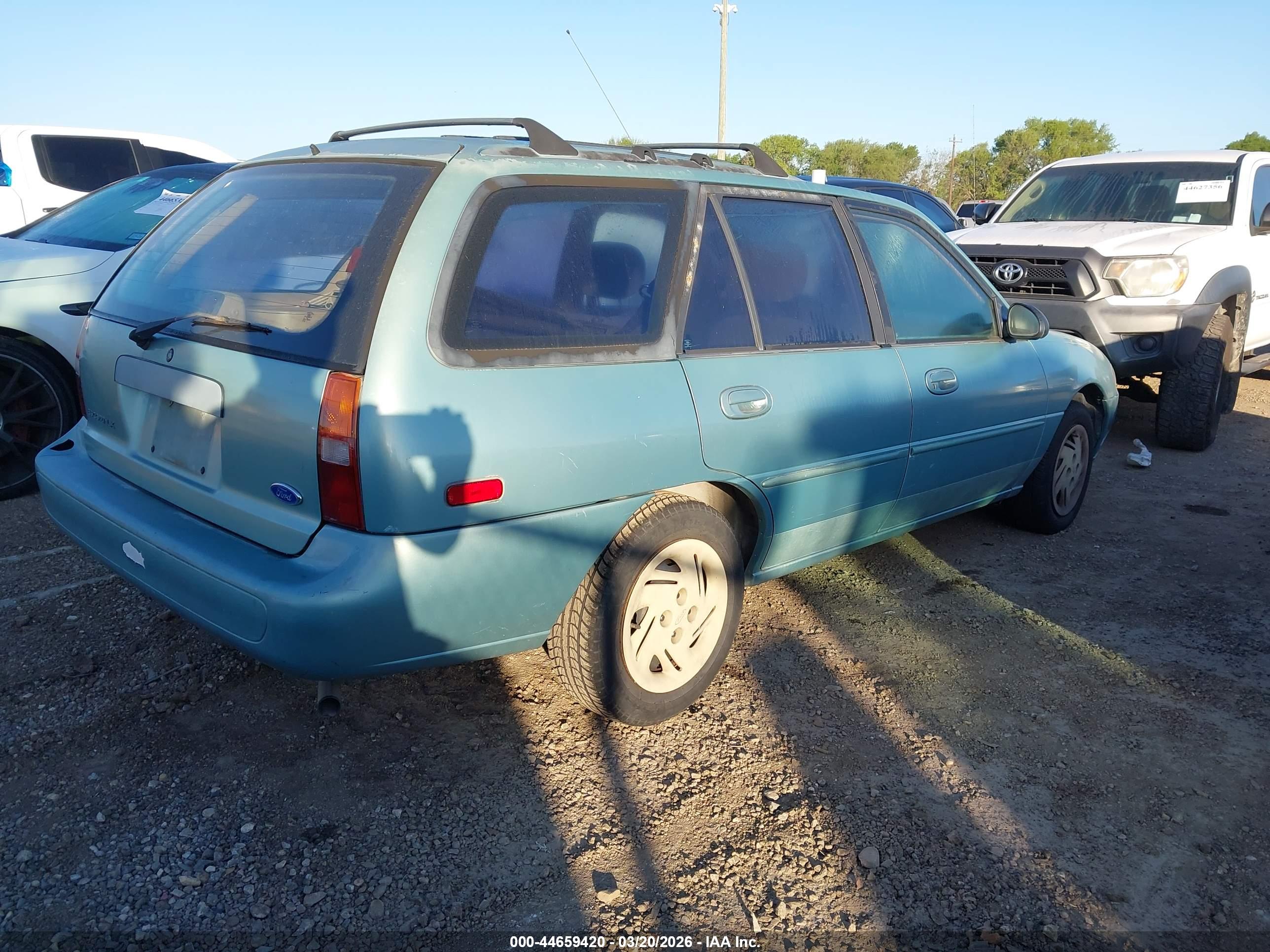 FORD ESCORT image 4