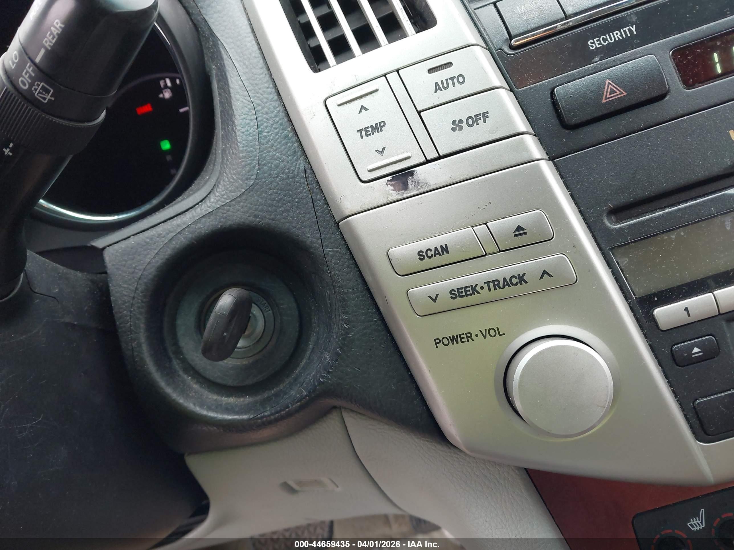 LEXUS RX image 11