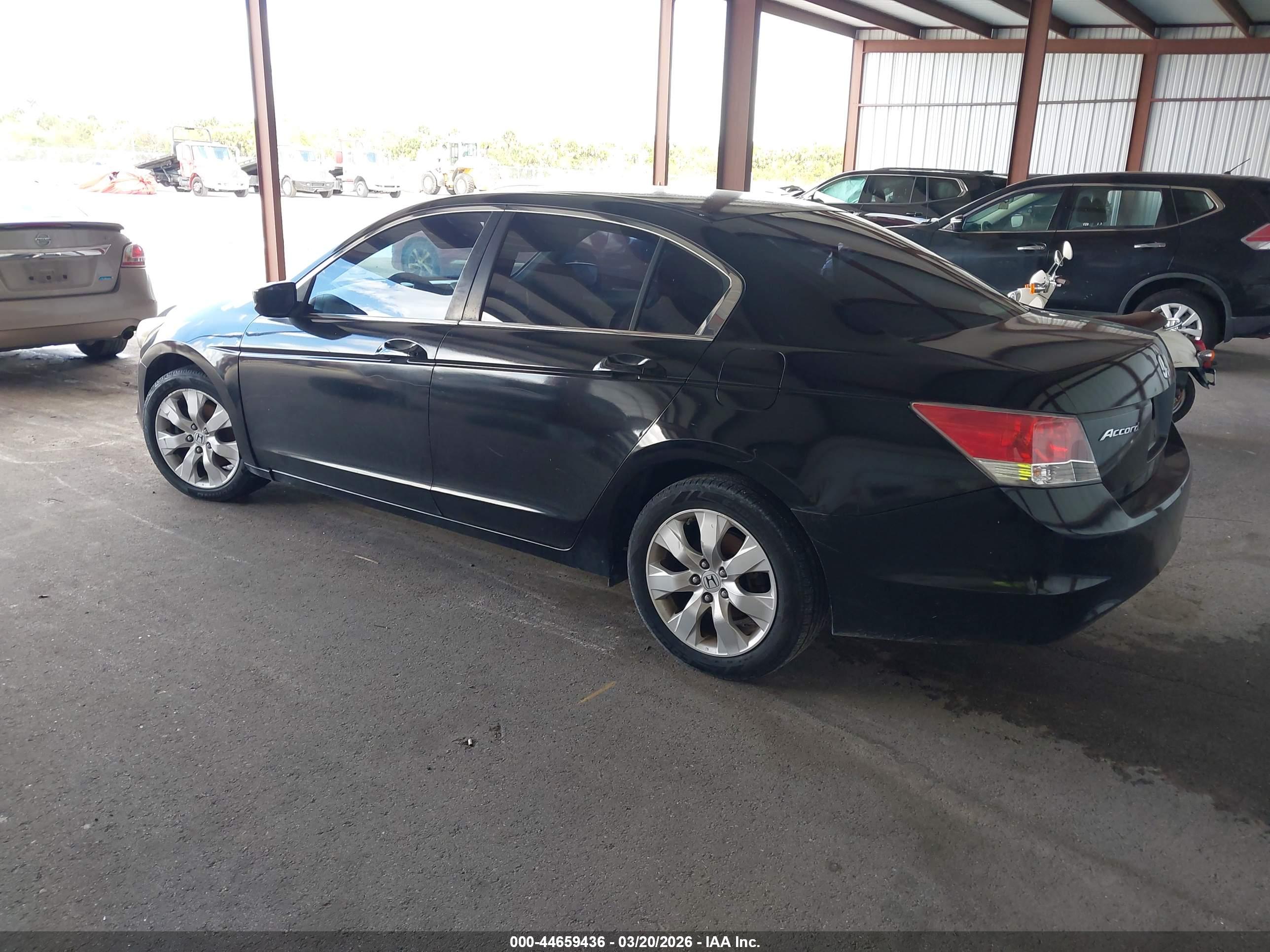 HONDA ACCORD image 3
