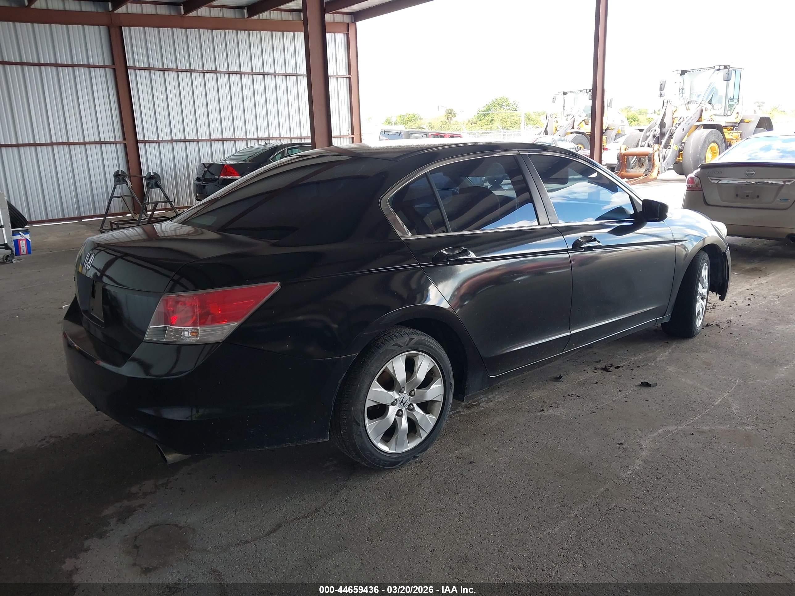 HONDA ACCORD image 4
