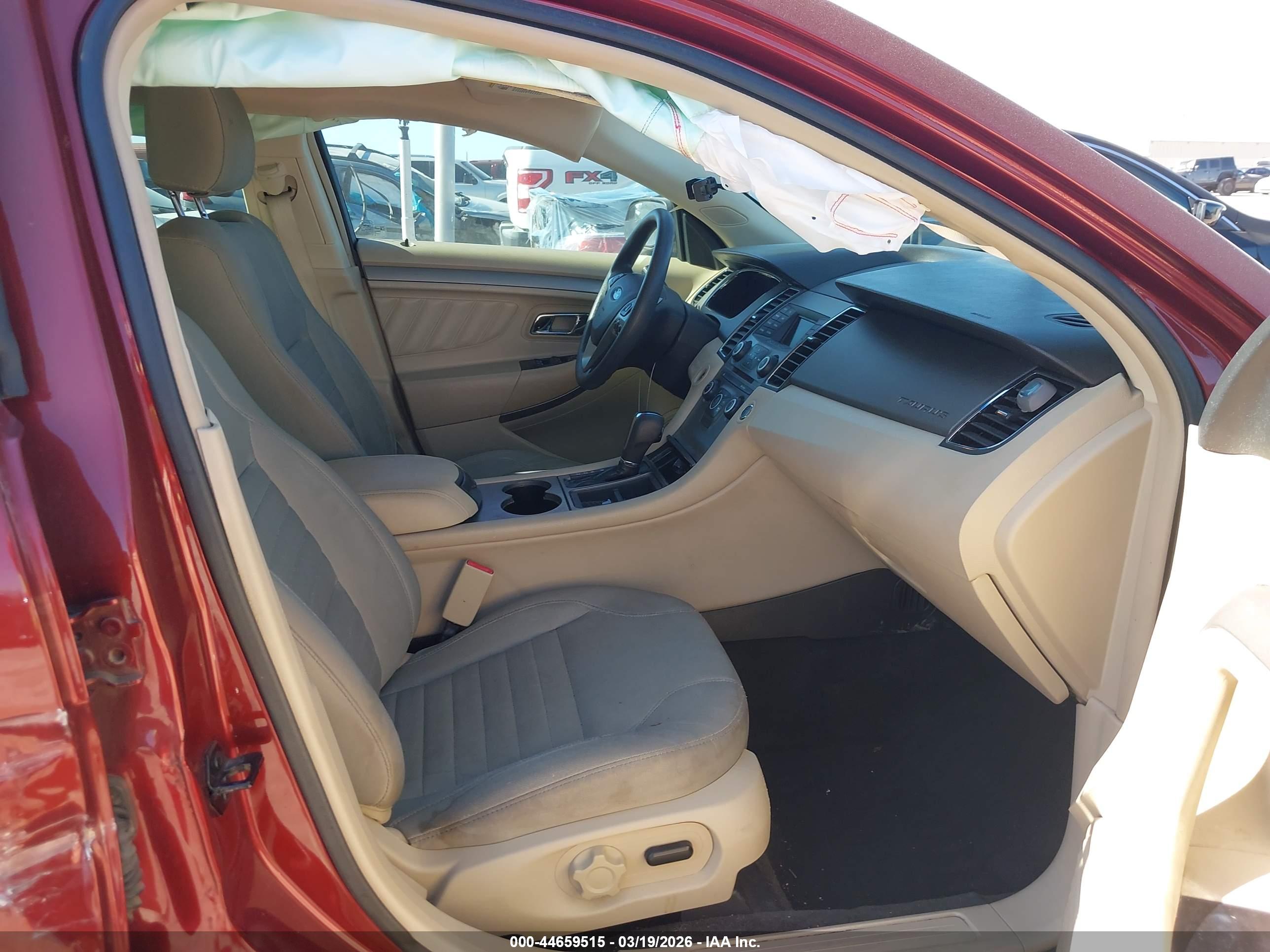 FORD TAURUS image 5