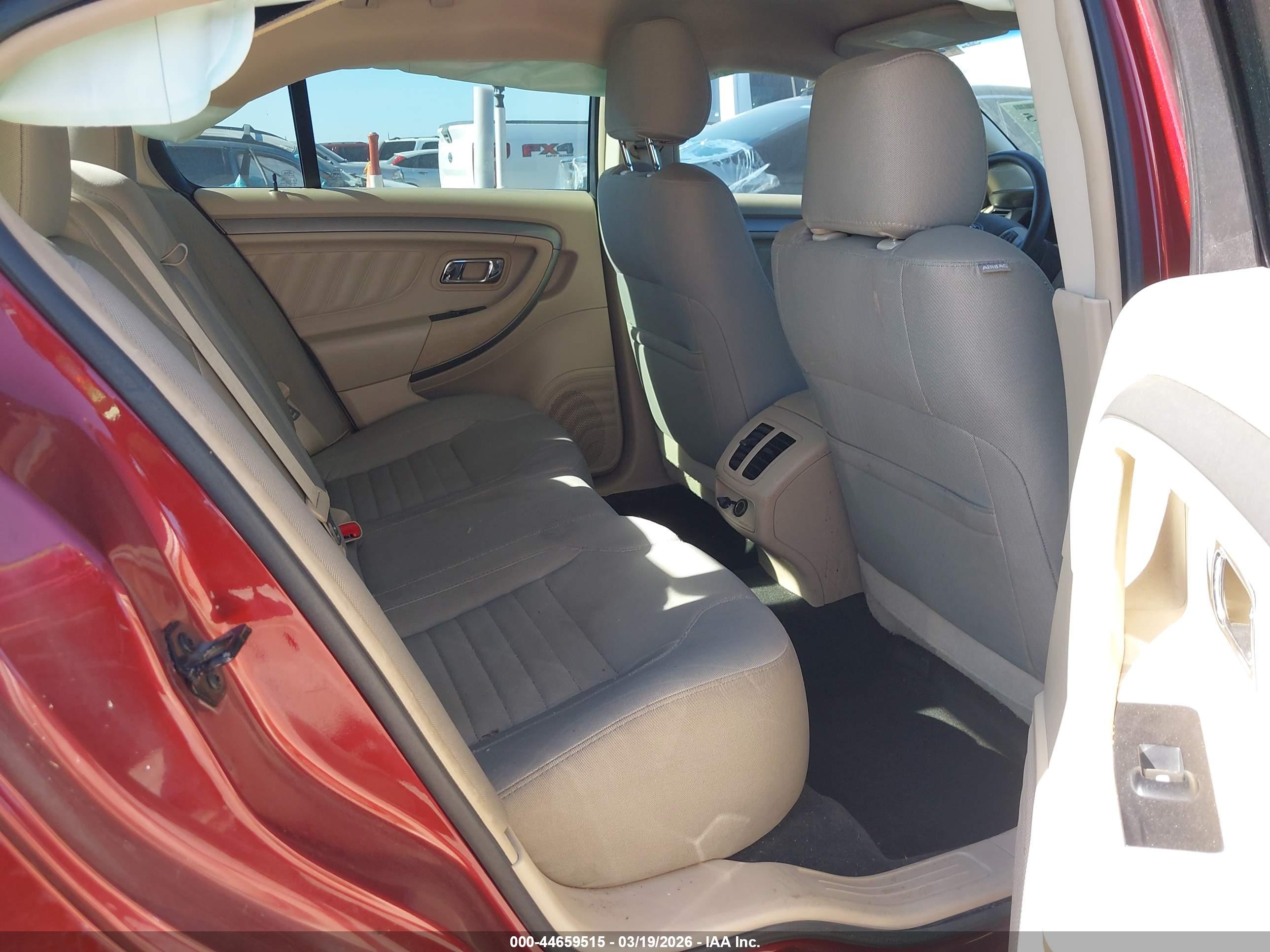 FORD TAURUS image 8