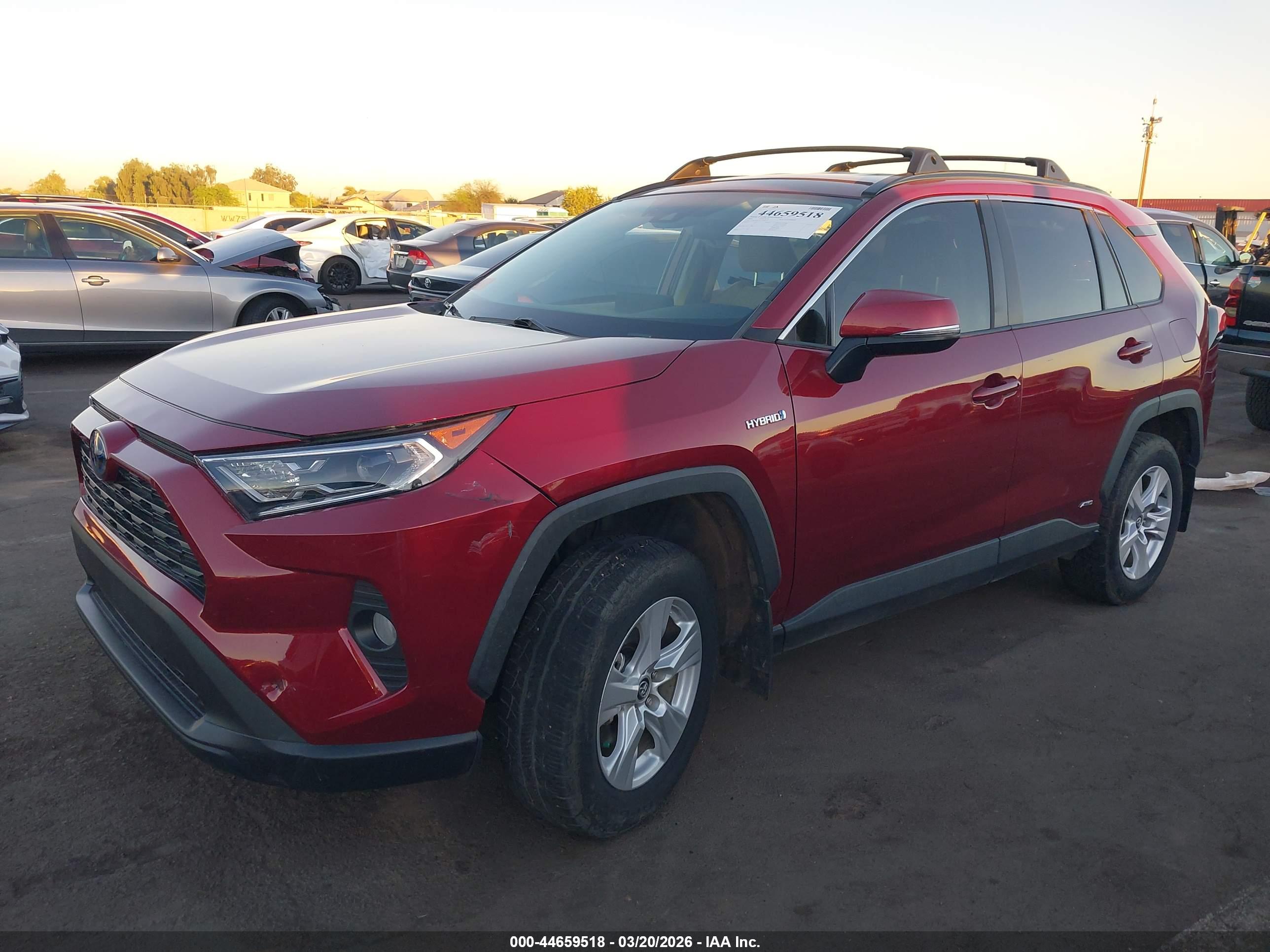 TOYOTA RAV4 image 2