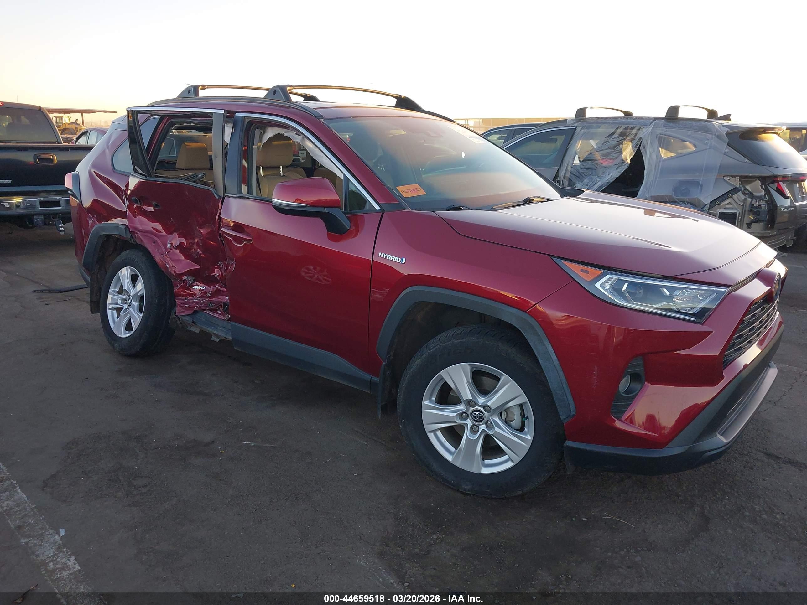 TOYOTA RAV4 image 6