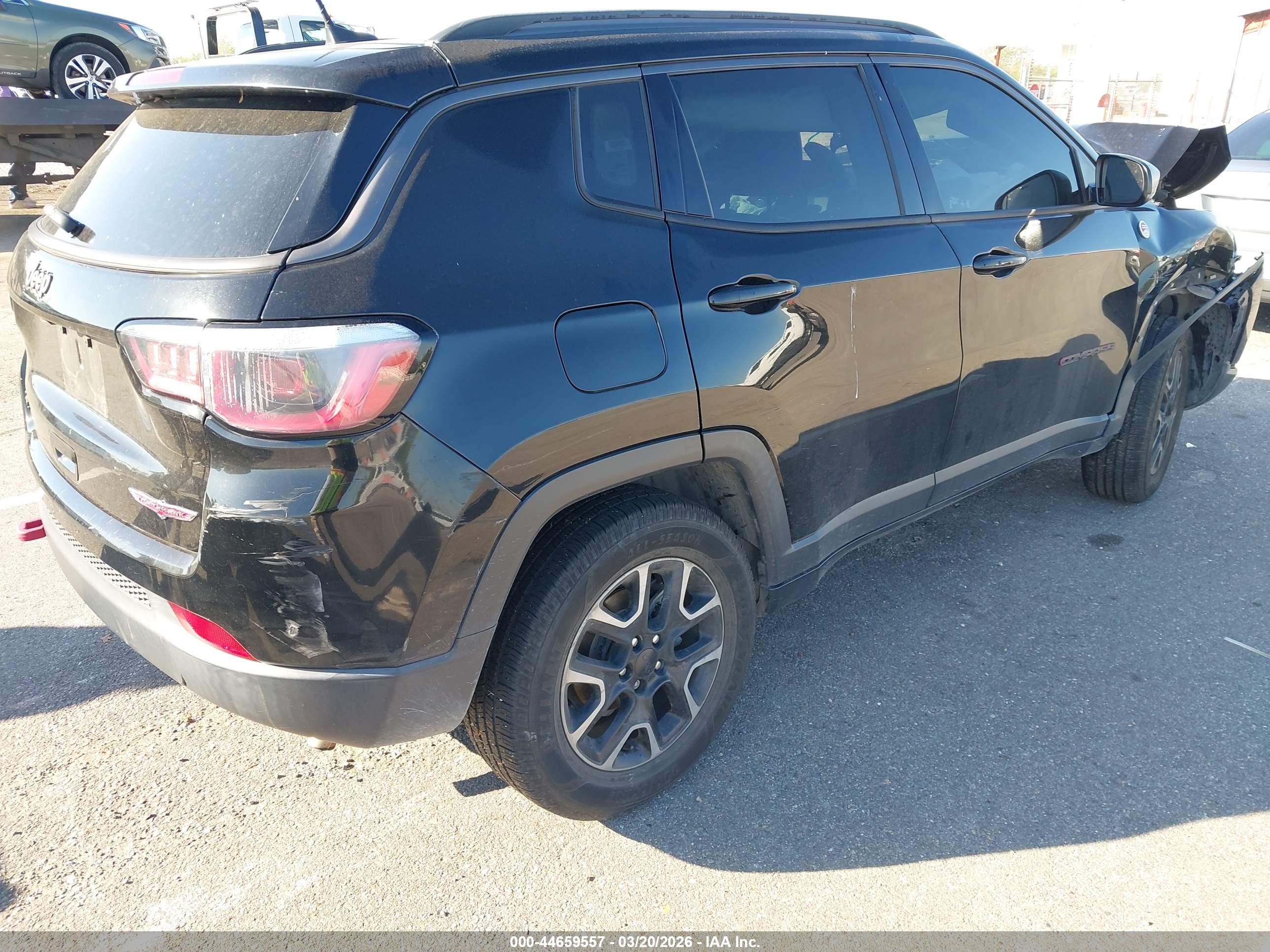 JEEP COMPASS image 4