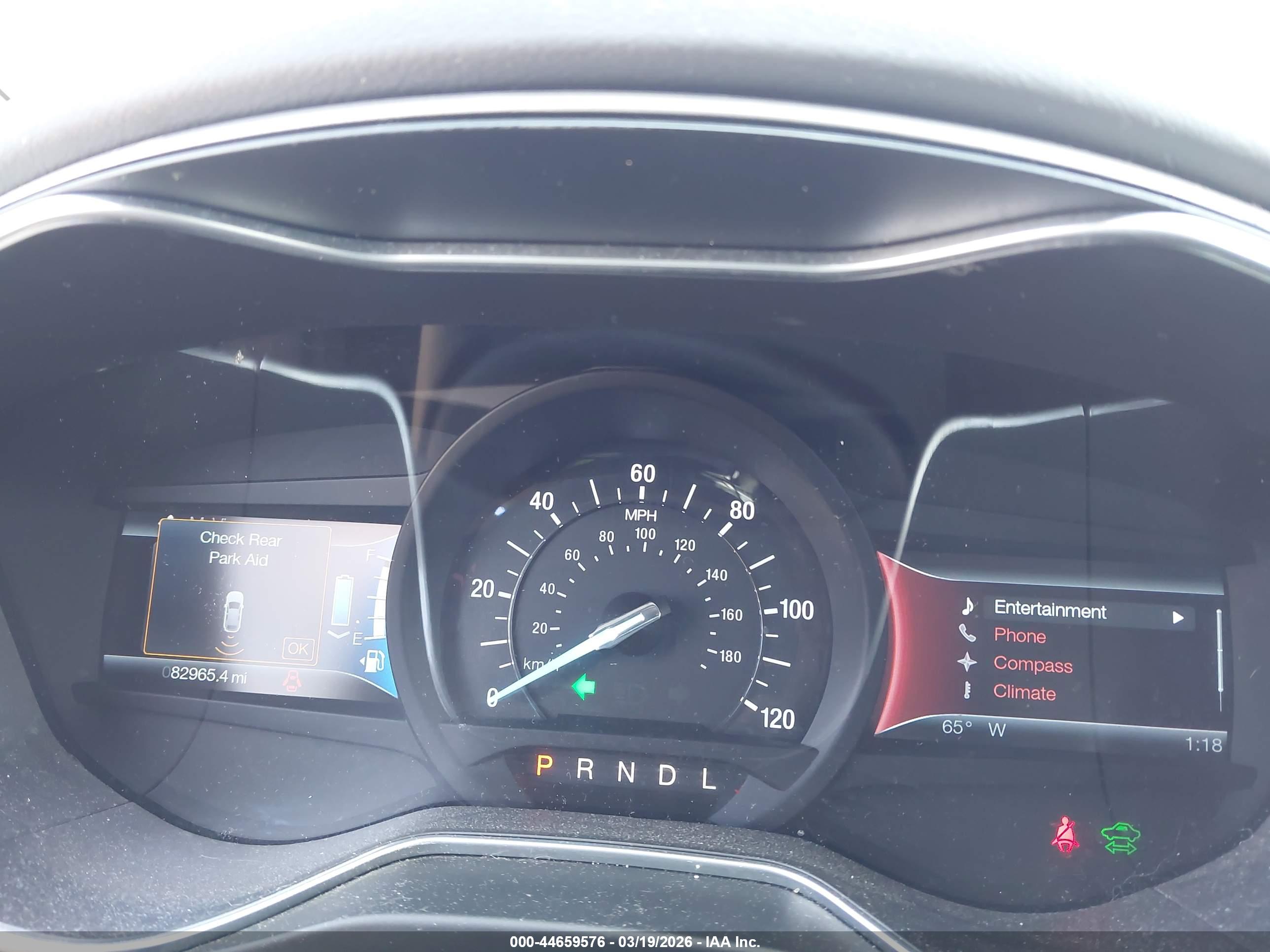 FORD FUSION image 7