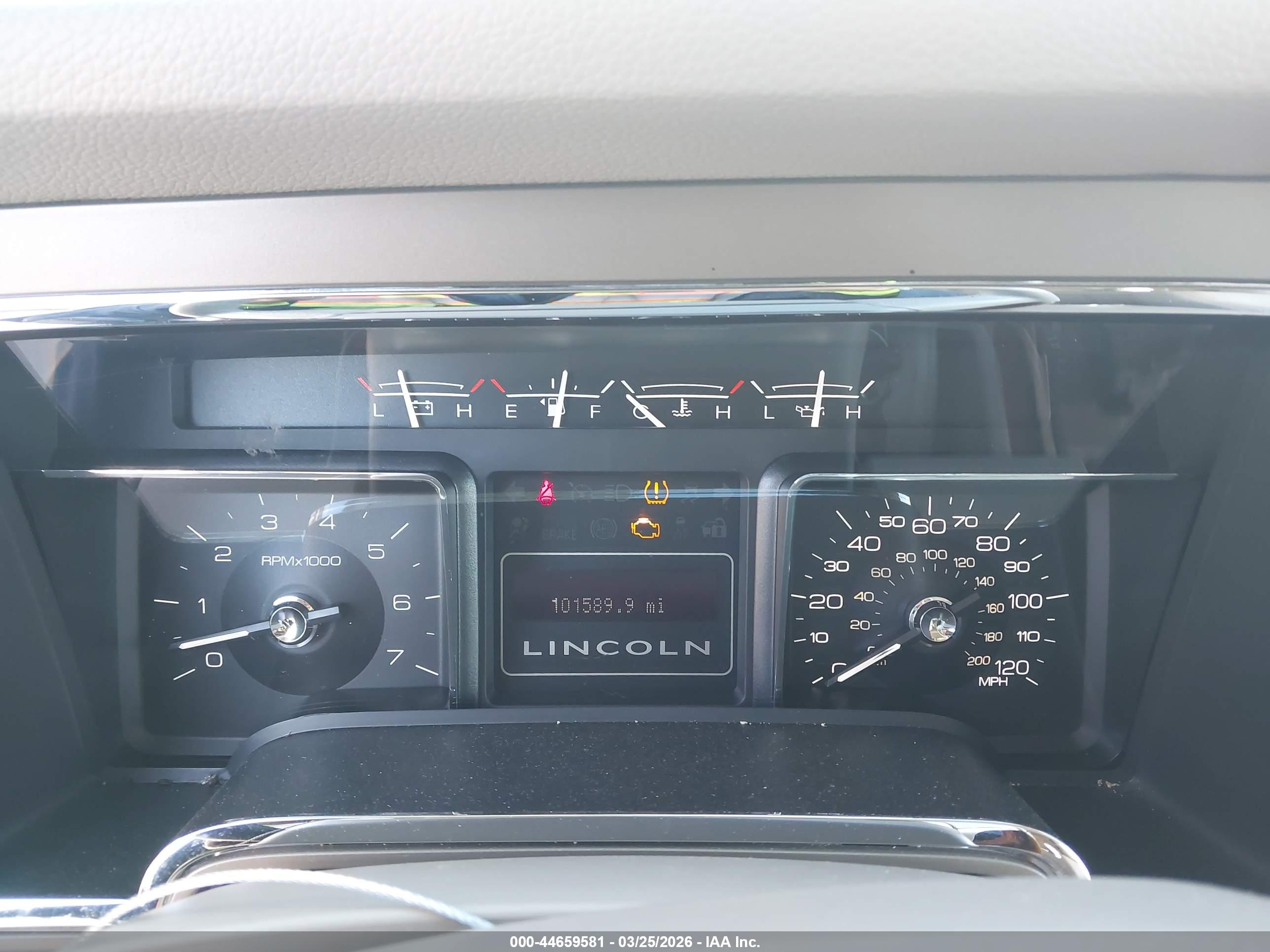 LINCOLN NAVIGATOR image 7