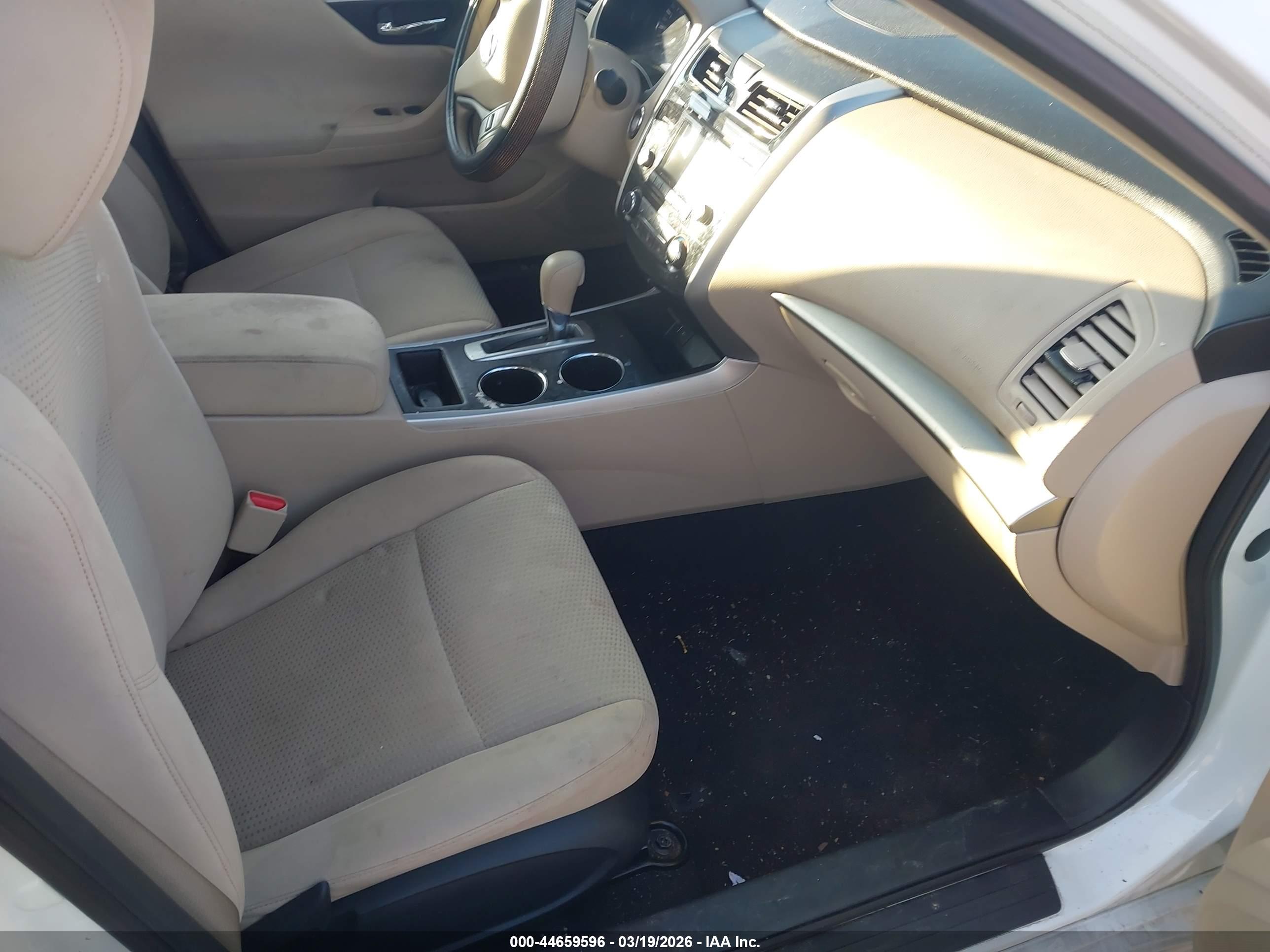 NISSAN ALTIMA image 5