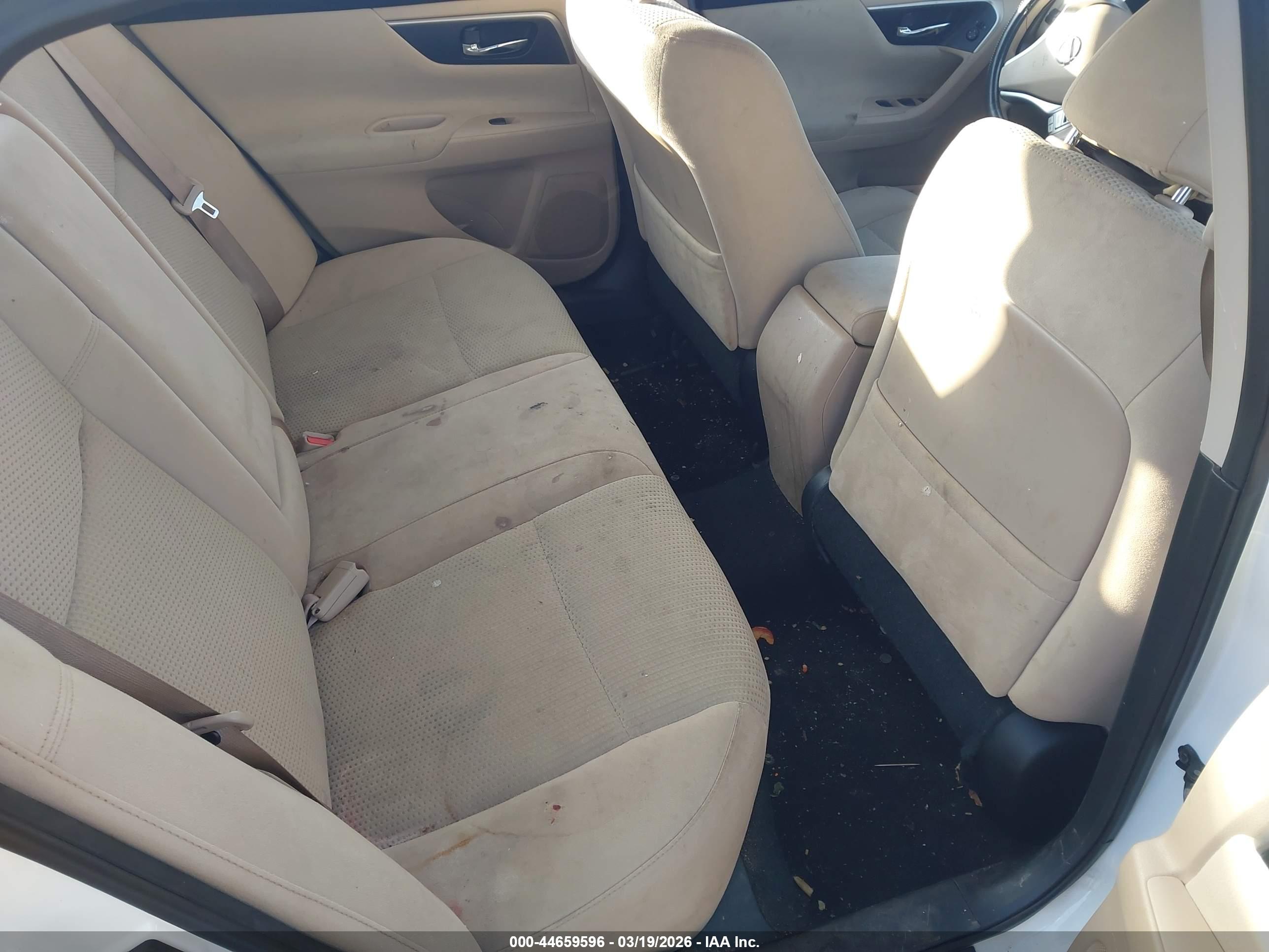 NISSAN ALTIMA image 8