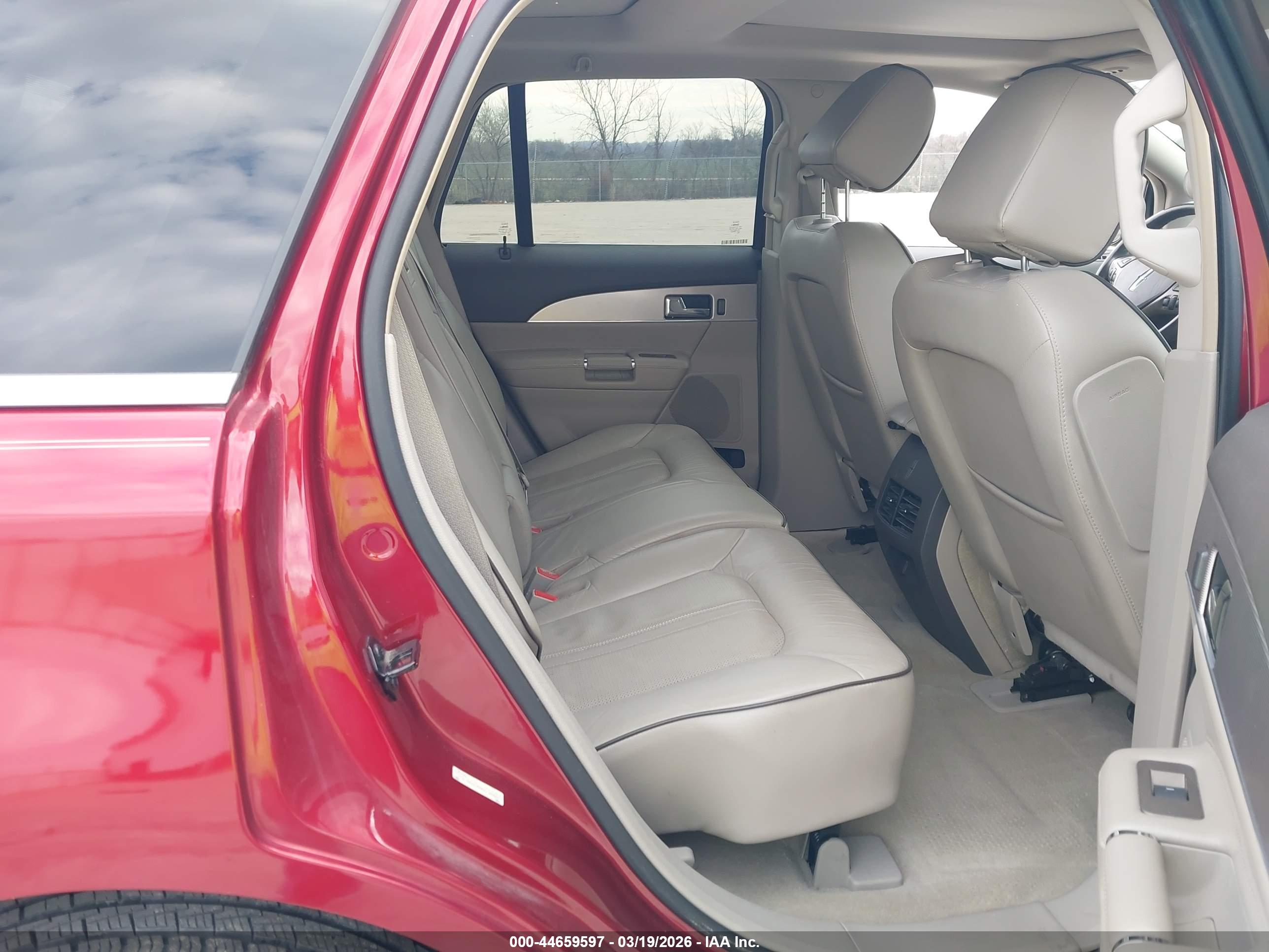 LINCOLN MKX image 8