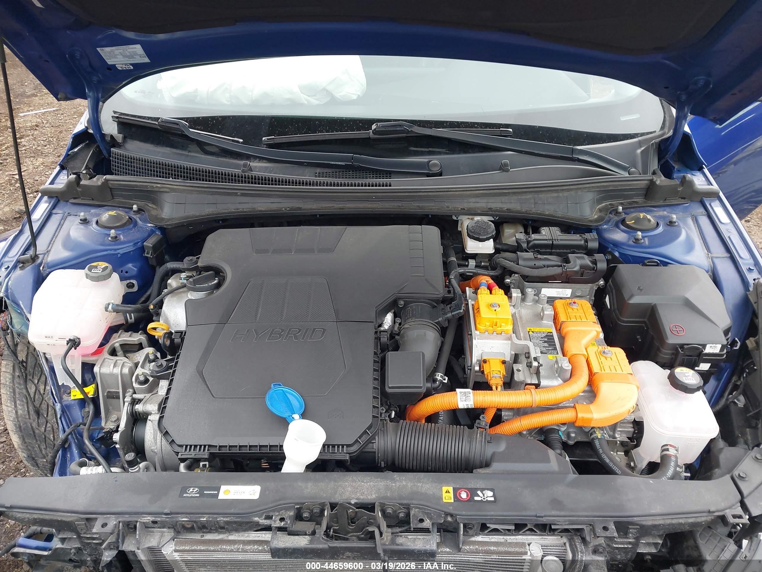 HYUNDAI ELANTRA image 10