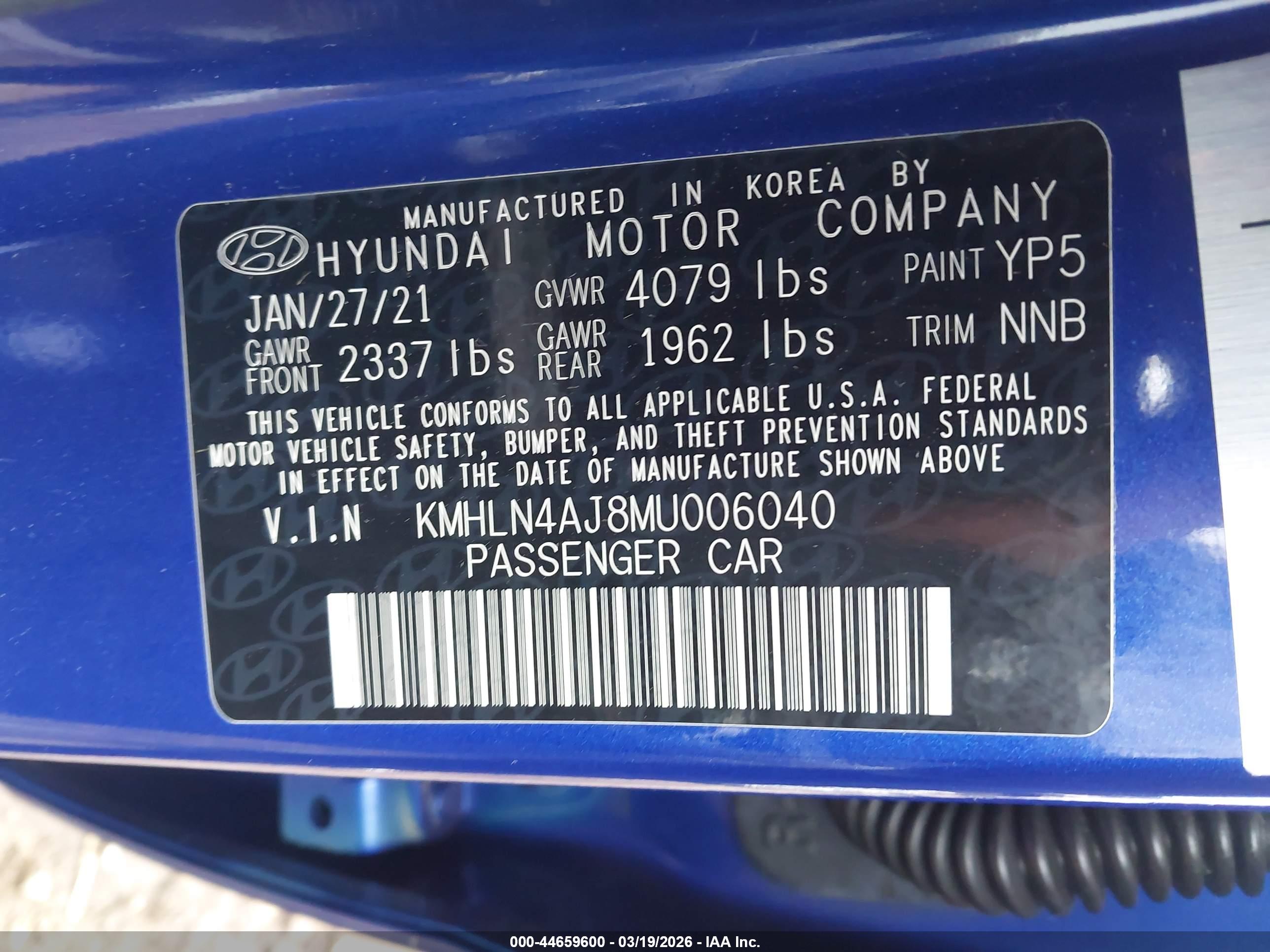 HYUNDAI ELANTRA image 9