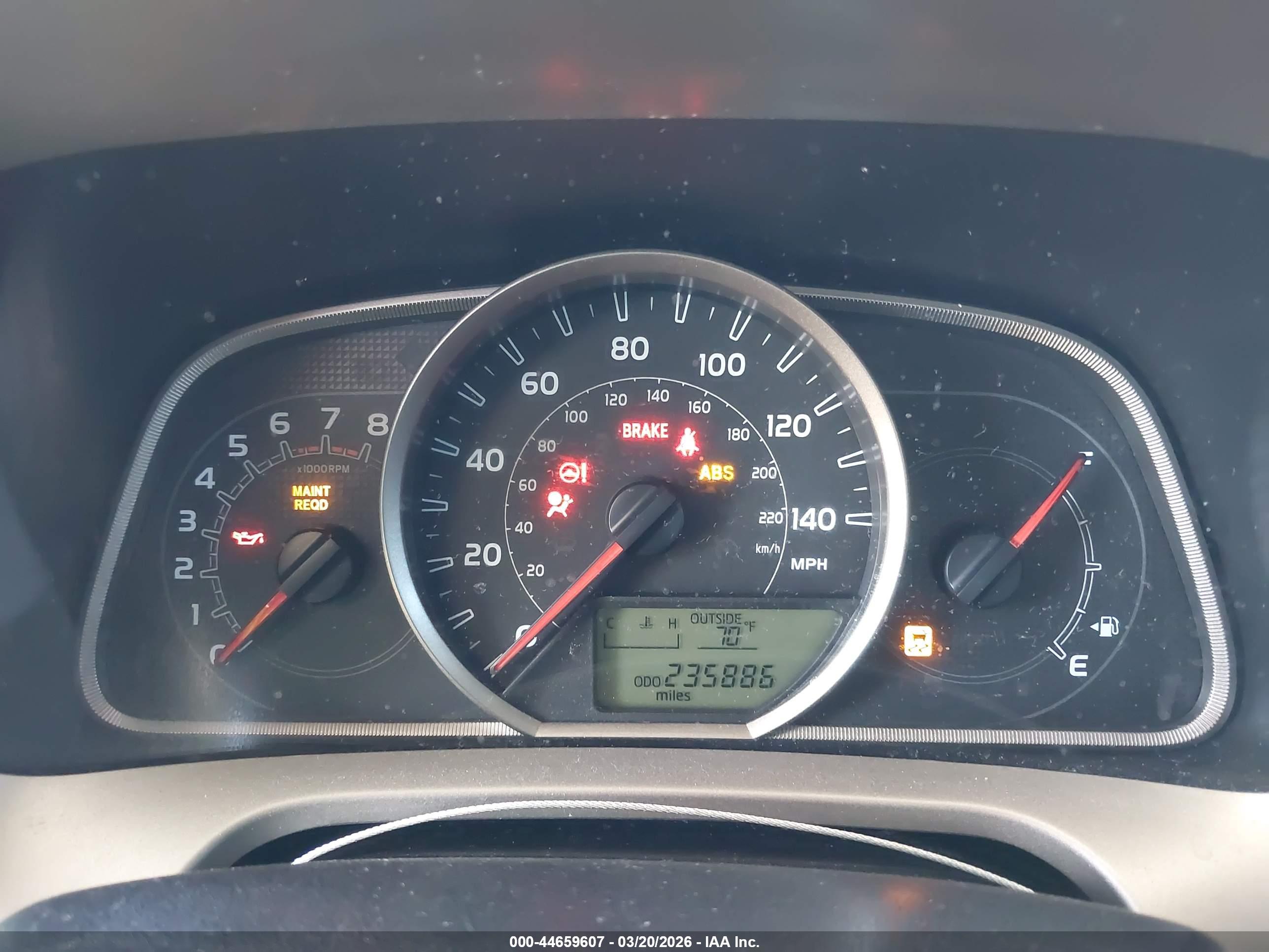 TOYOTA RAV4 image 7