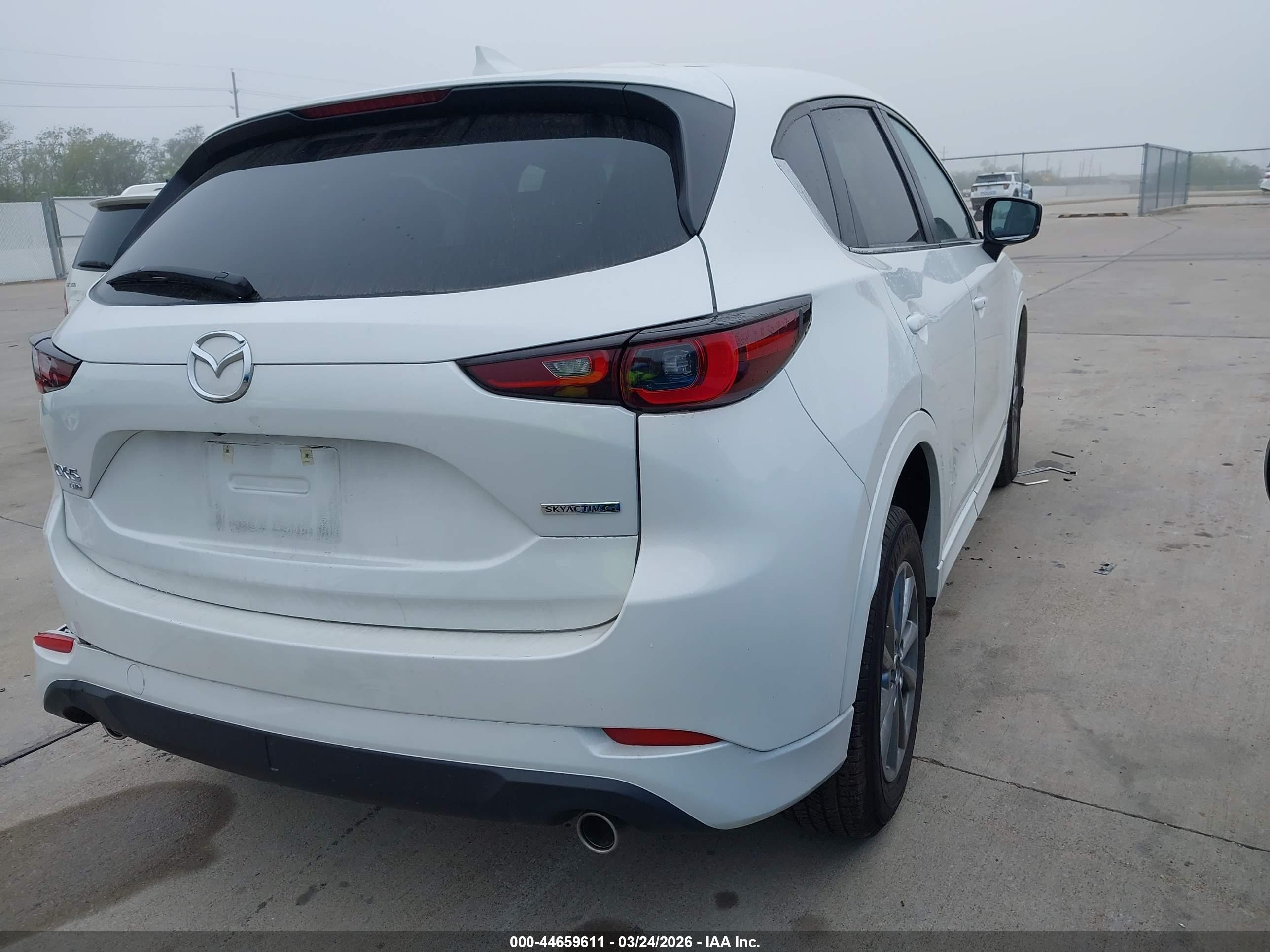 MAZDA CX-5 image 4