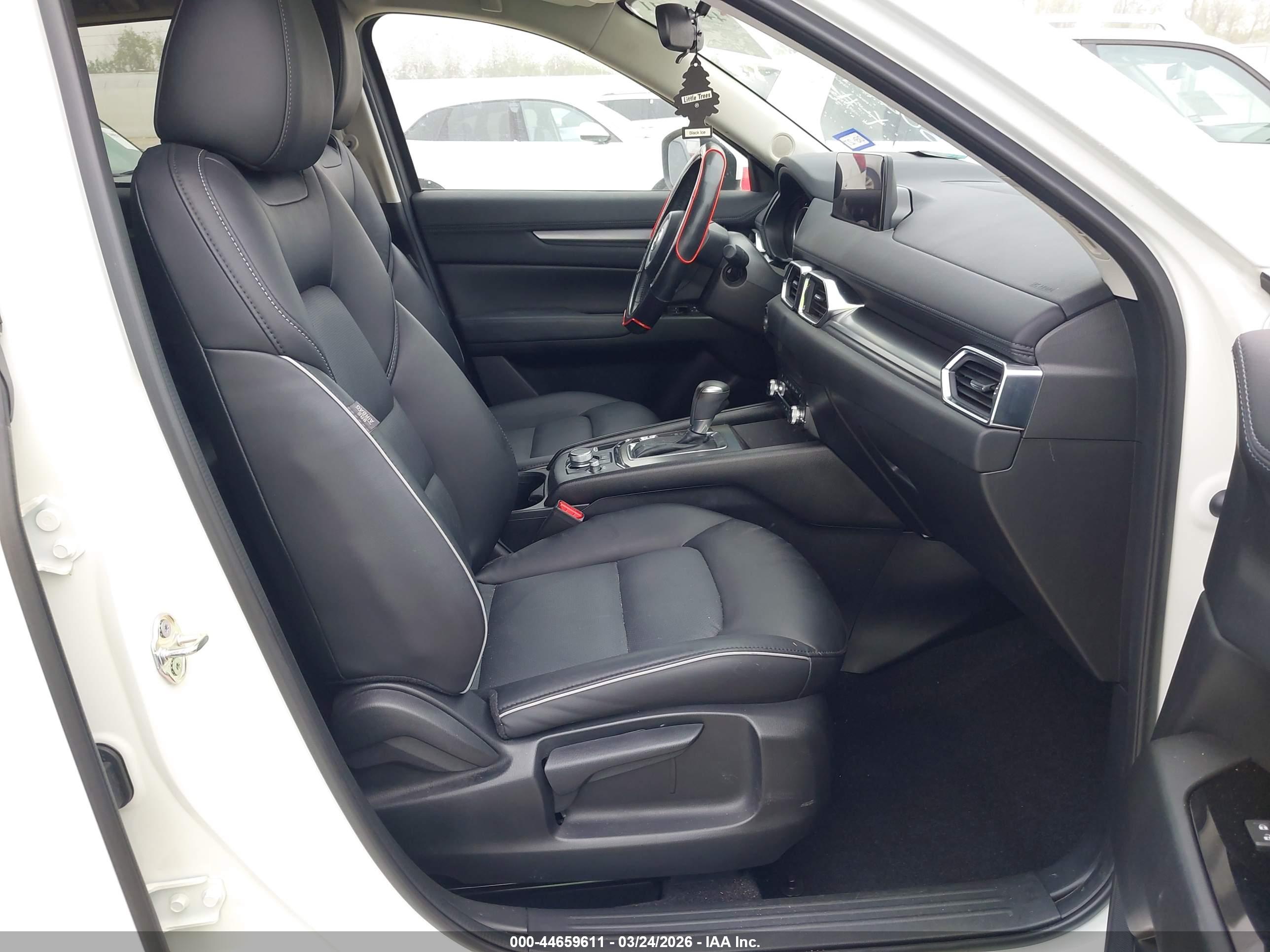 MAZDA CX-5 image 5