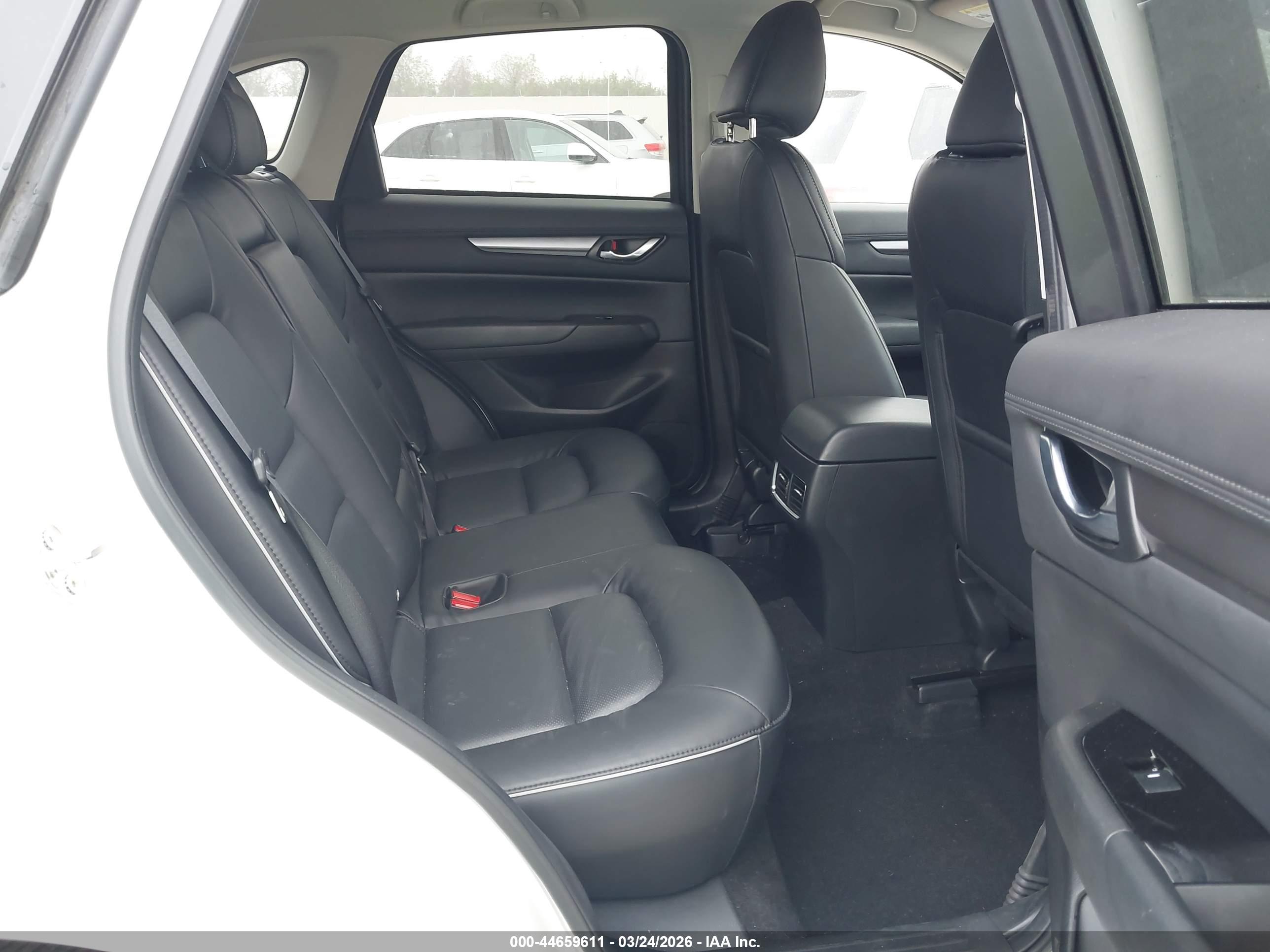 MAZDA CX-5 image 8