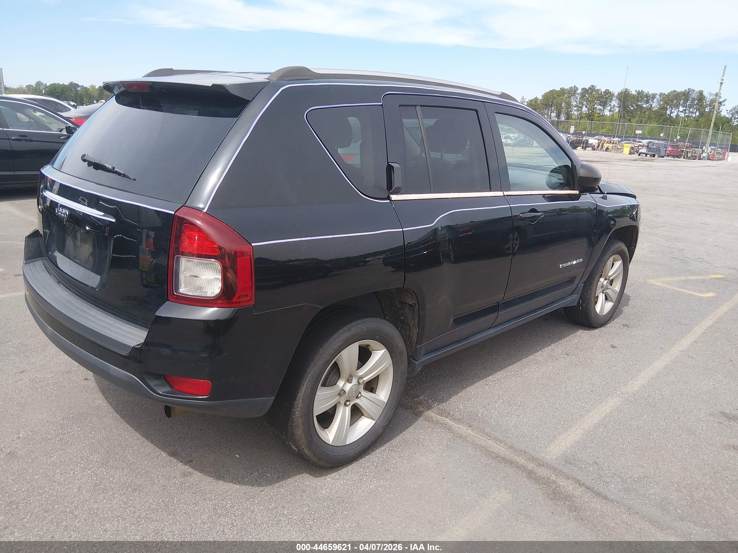 JEEP COMPASS image 4