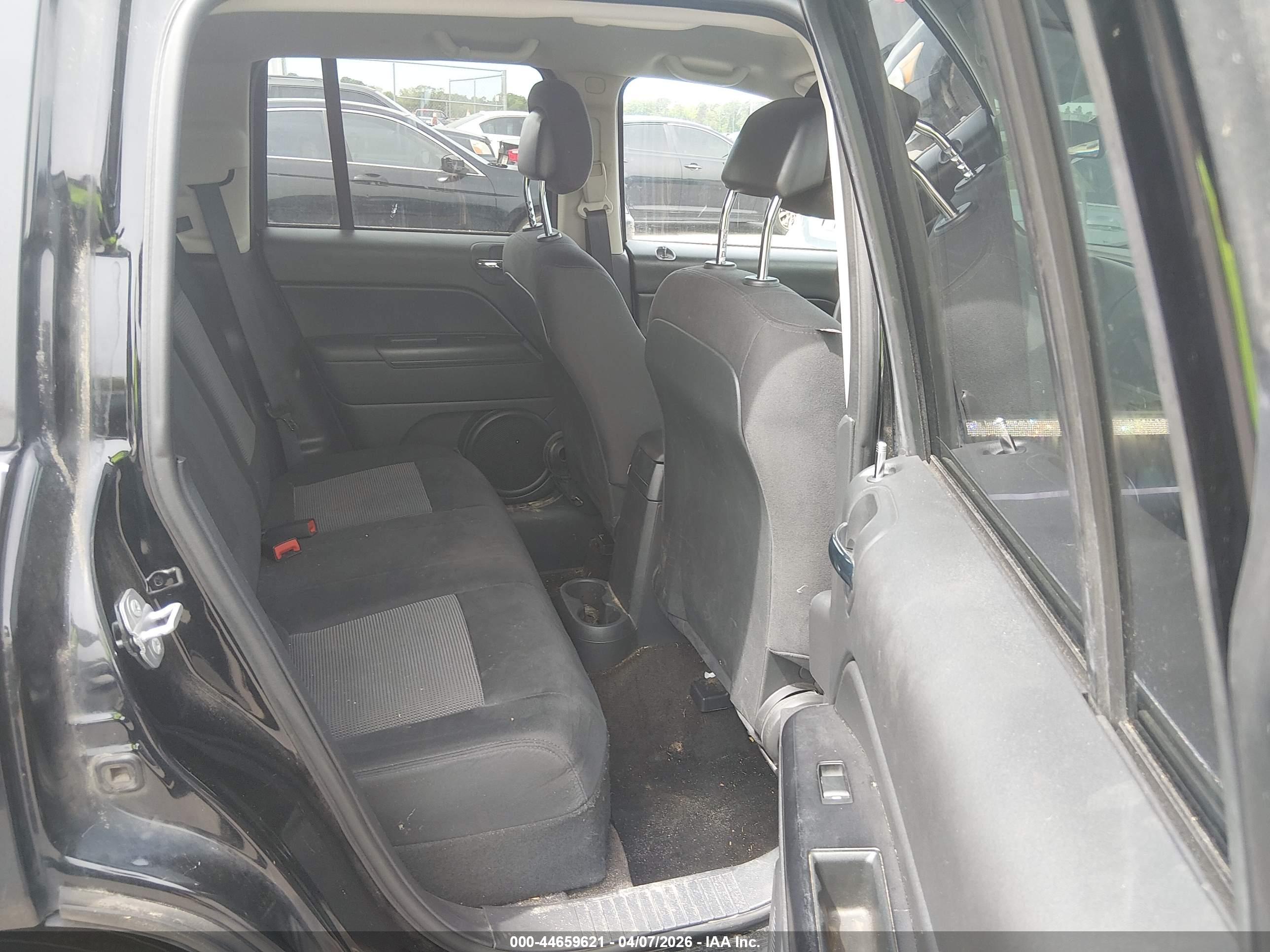 JEEP COMPASS image 8