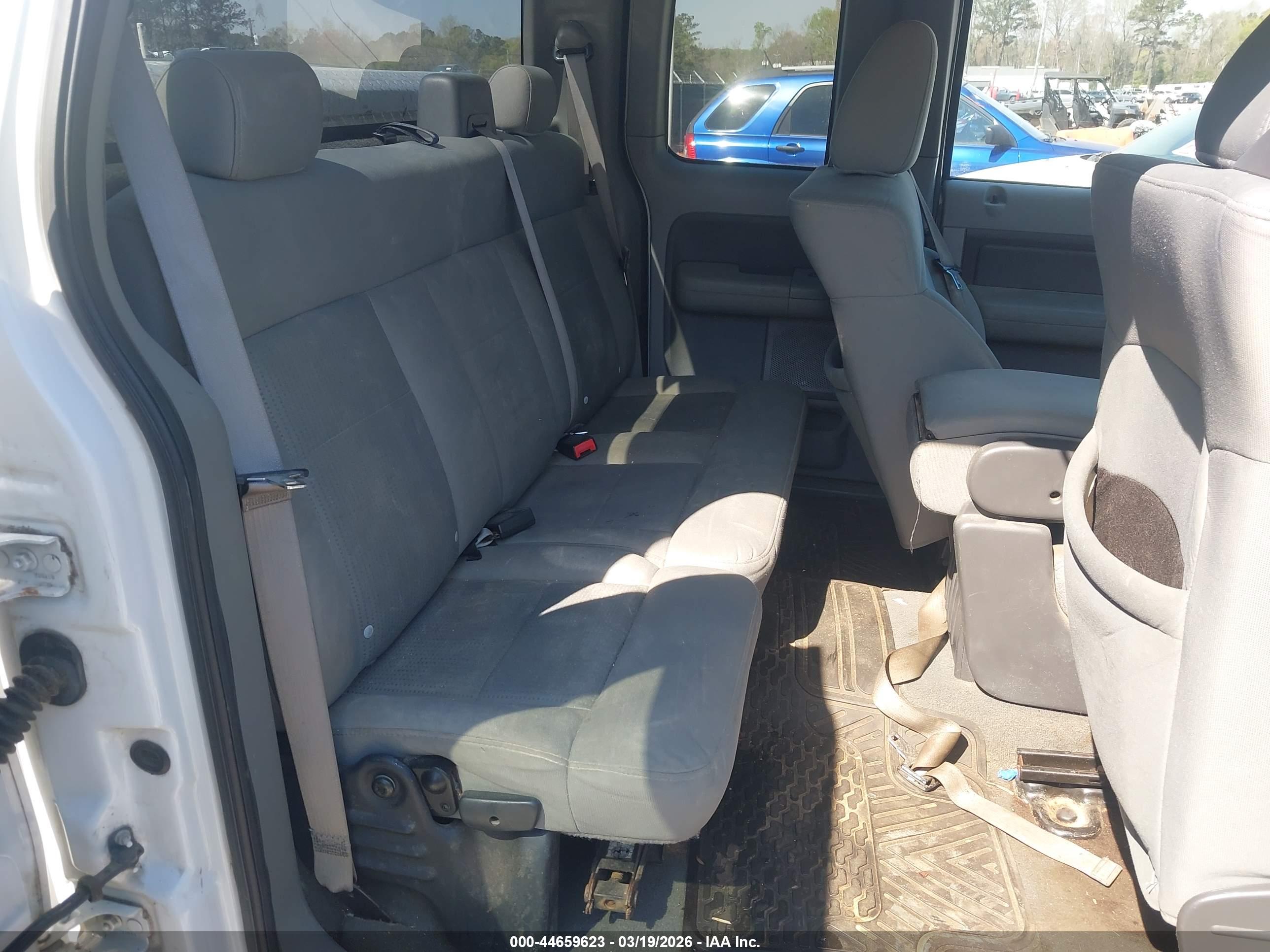 FORD F-150 image 8