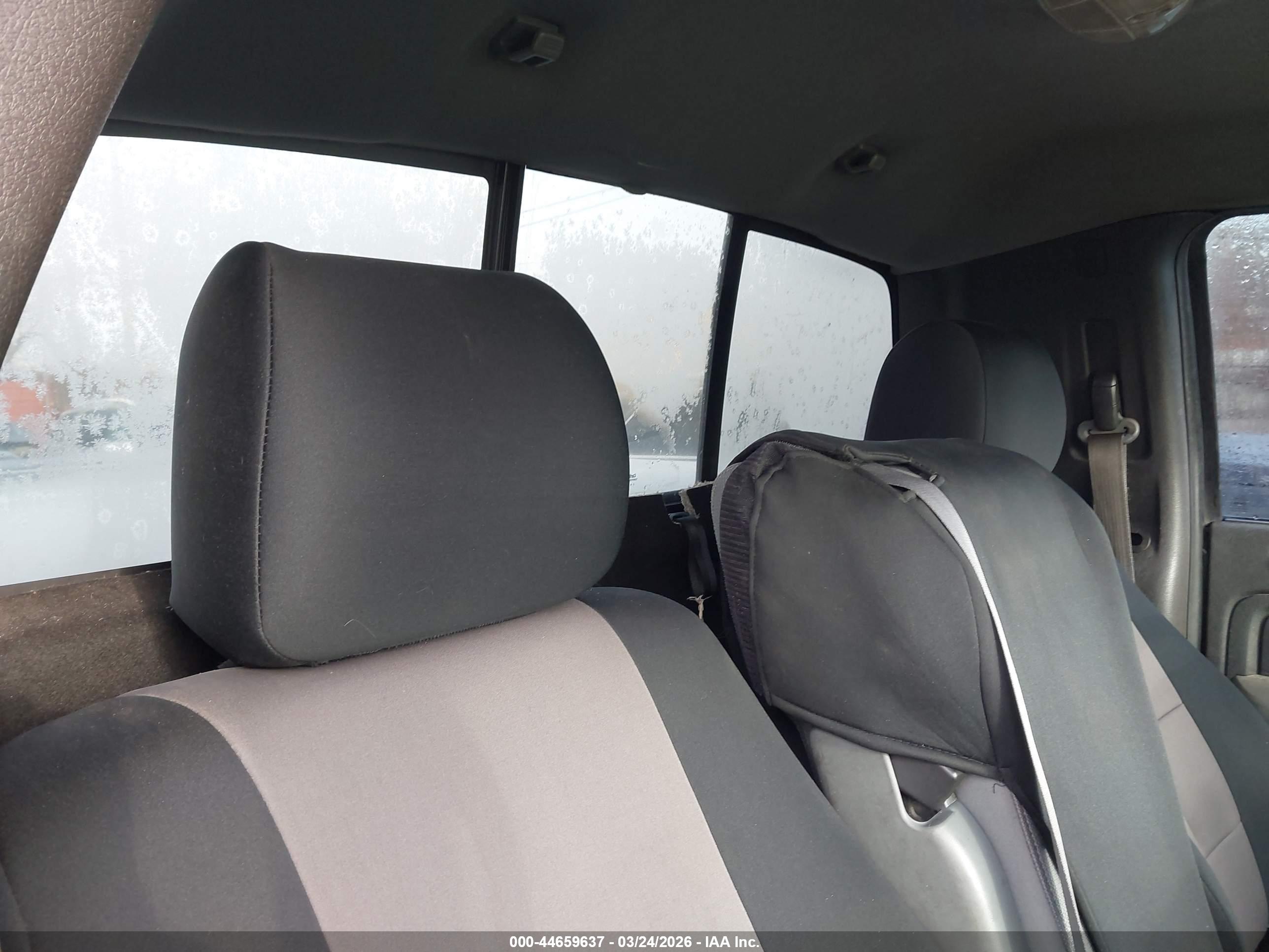 FORD F-150 image 8
