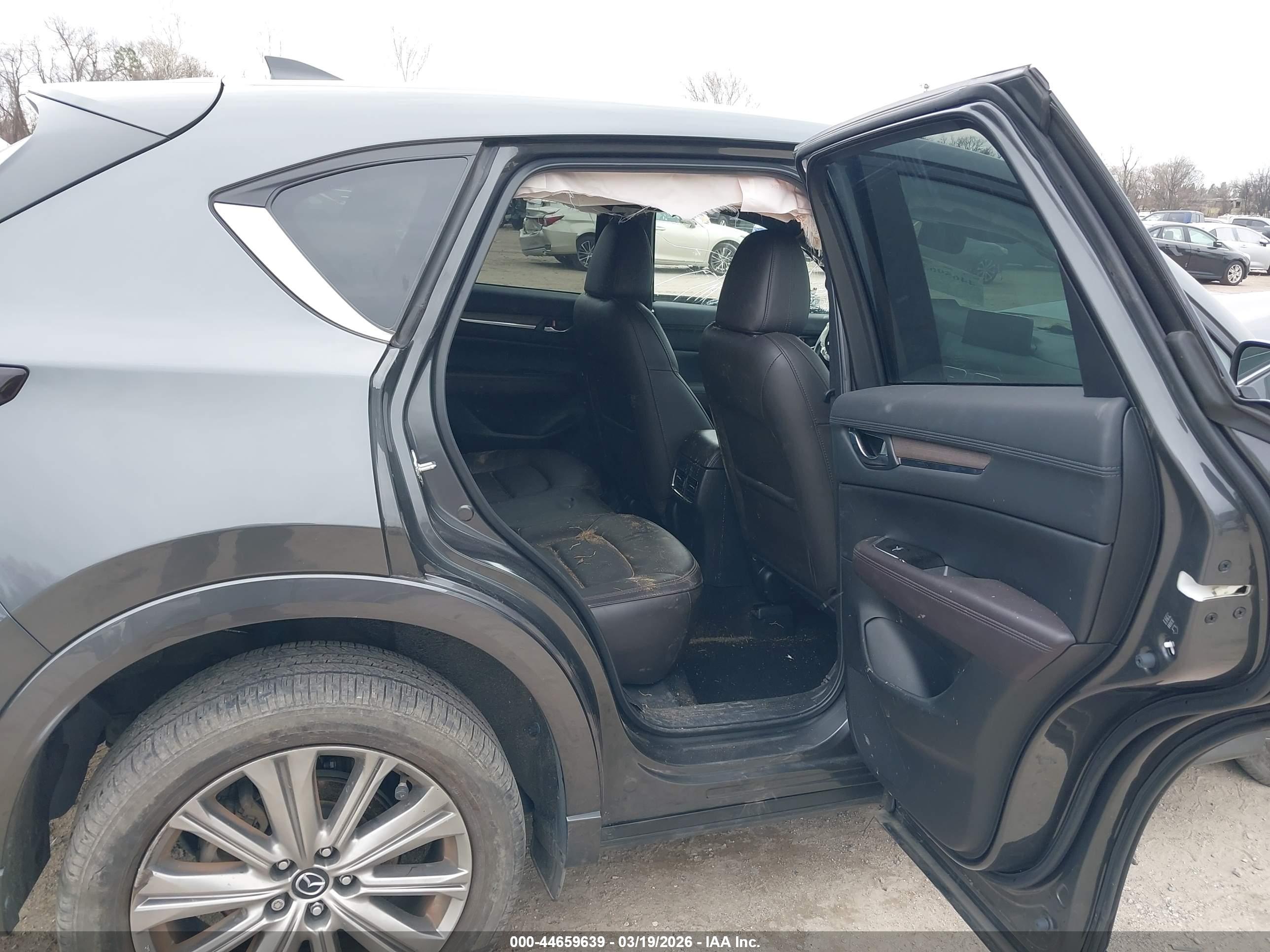 MAZDA CX-5 image 8