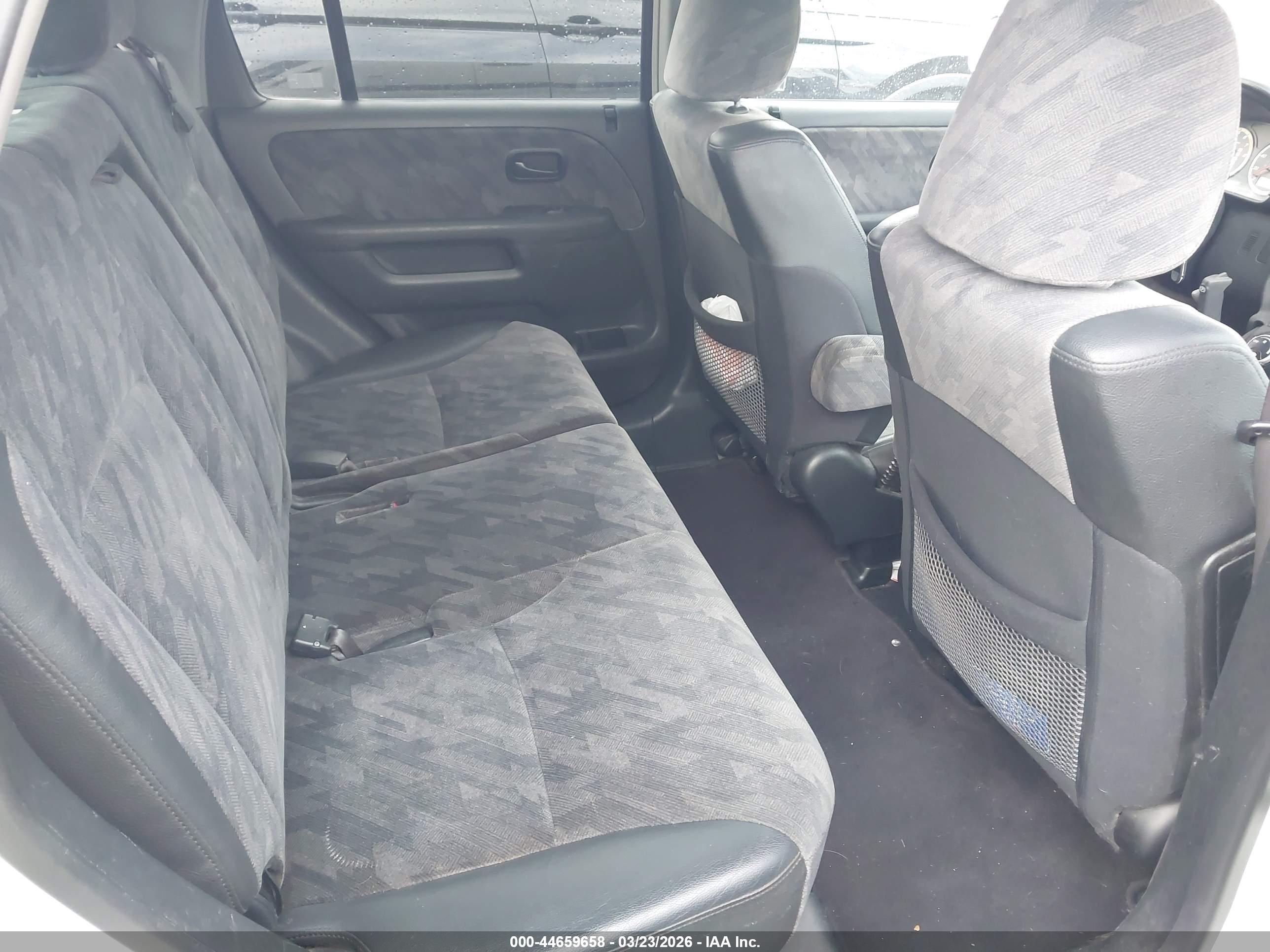 HONDA CR-V image 8