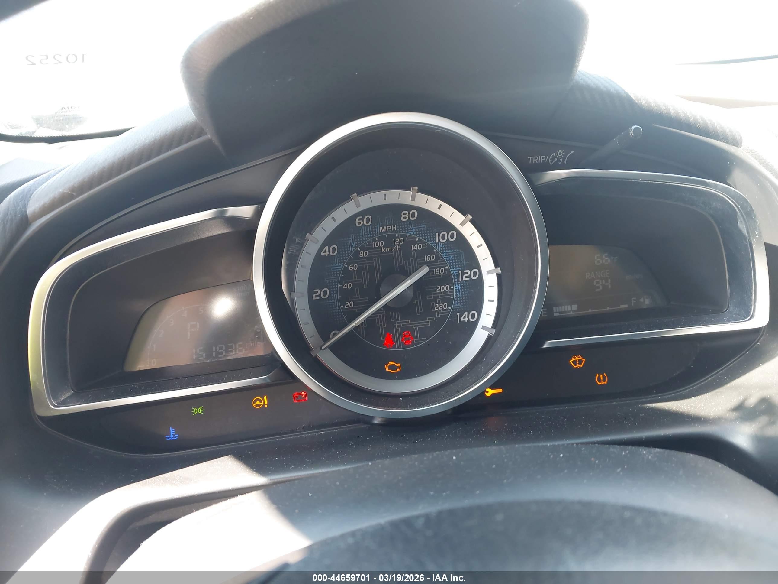 TOYOTA YARIS image 7