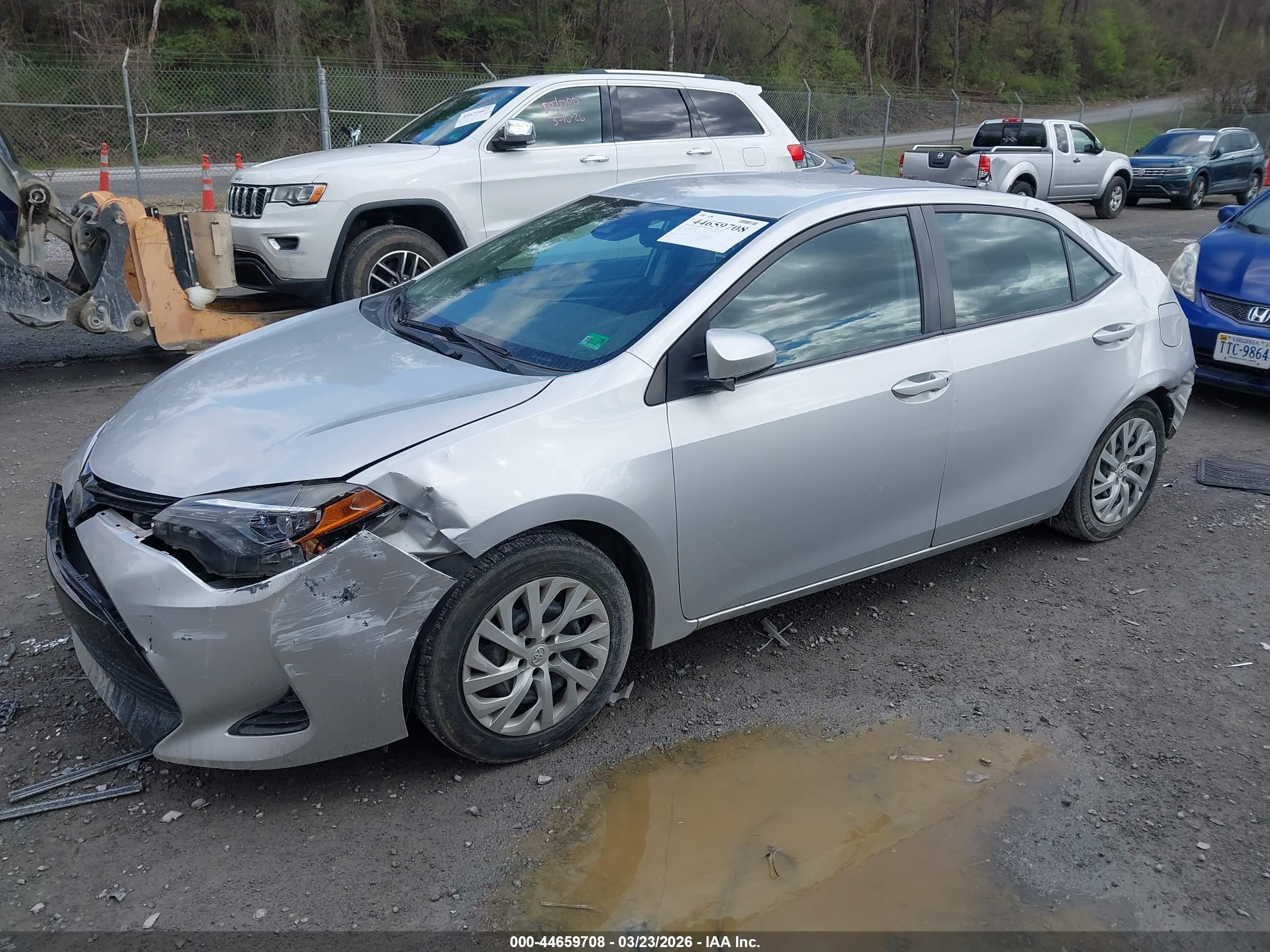 TOYOTA COROLLA image 2