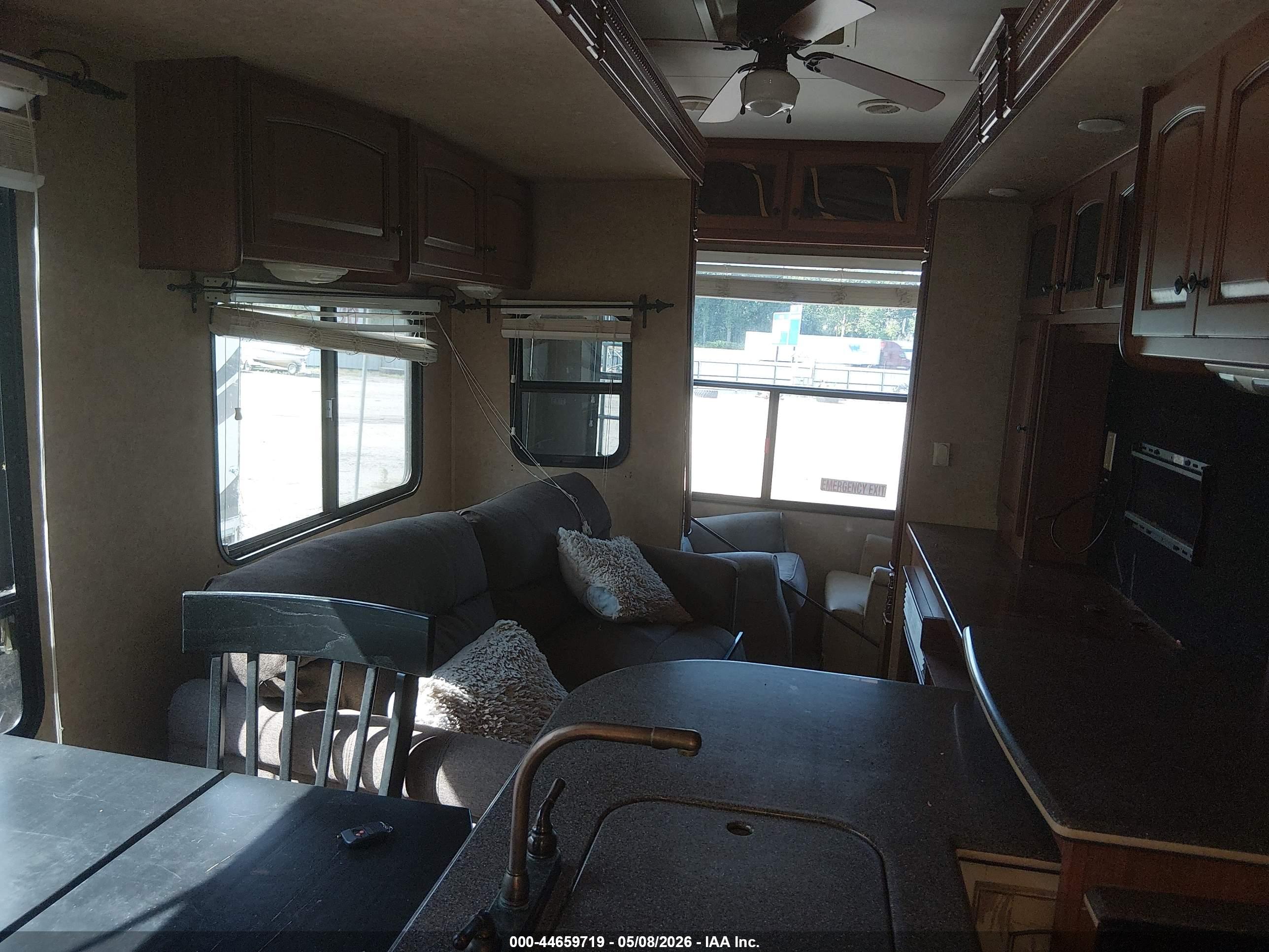 HEARTLAND 36FT image 5