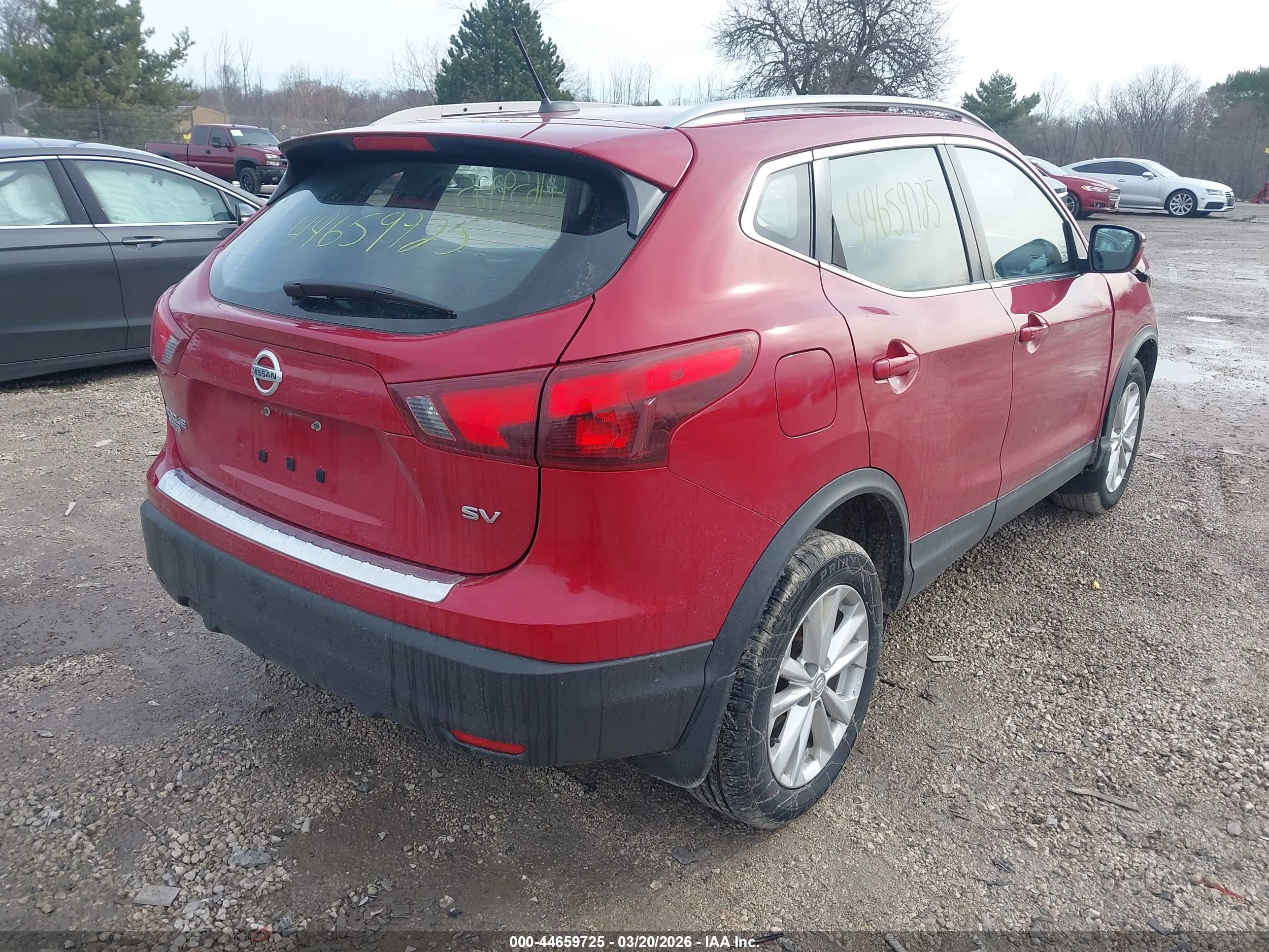 NISSAN ROGUE image 4