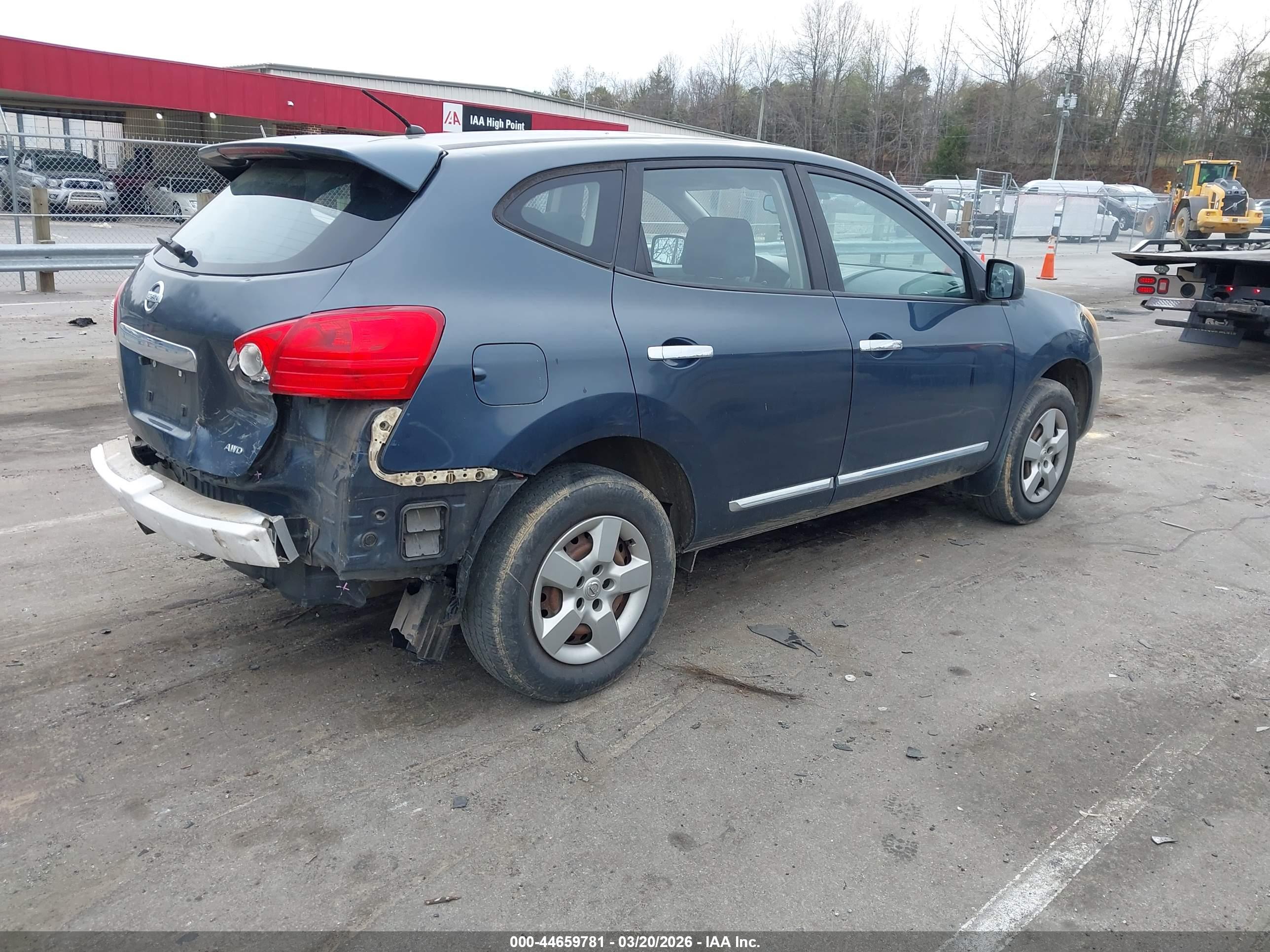 NISSAN ROGUE image 4
