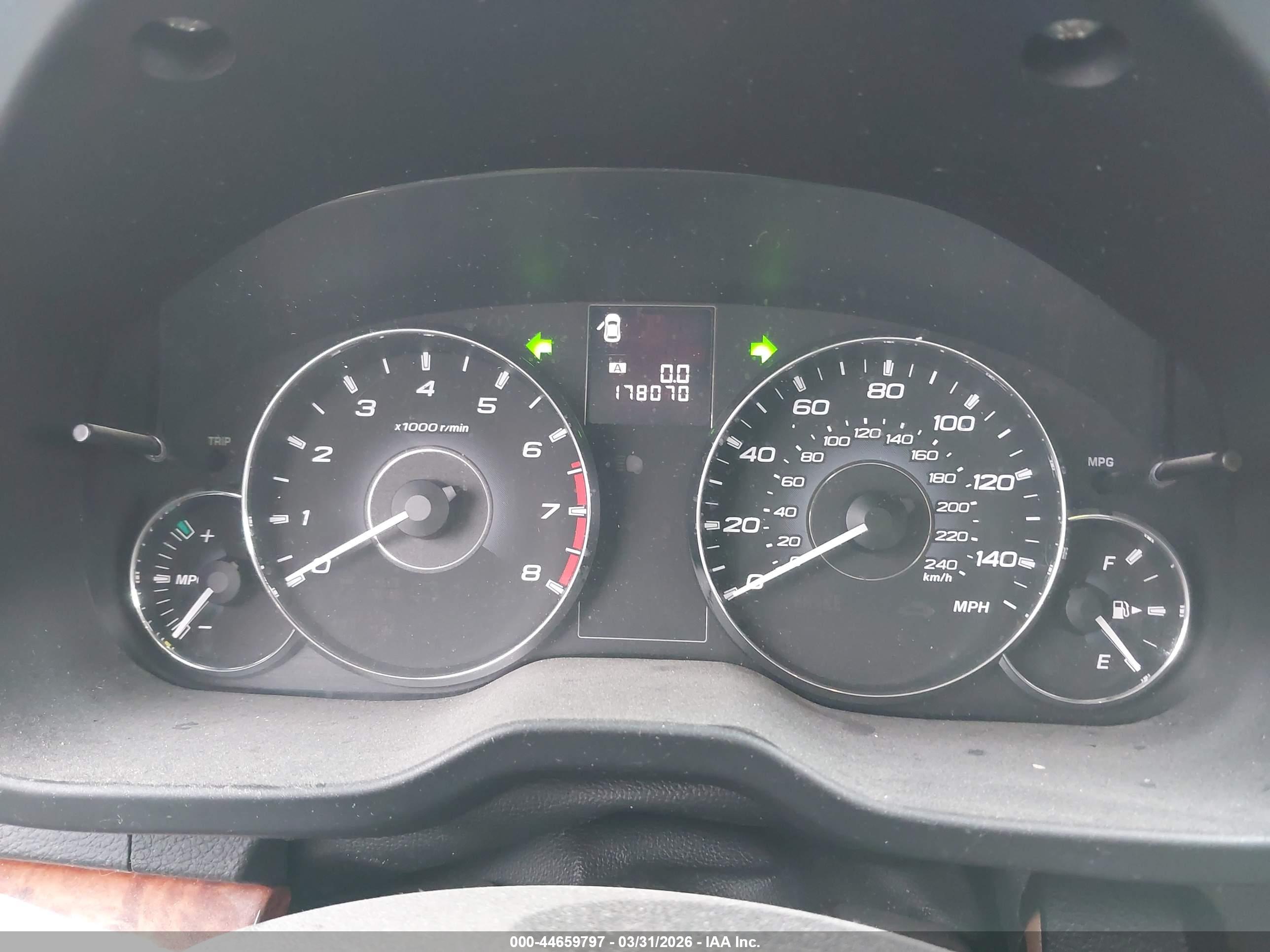 SUBARU OUTBACK image 7