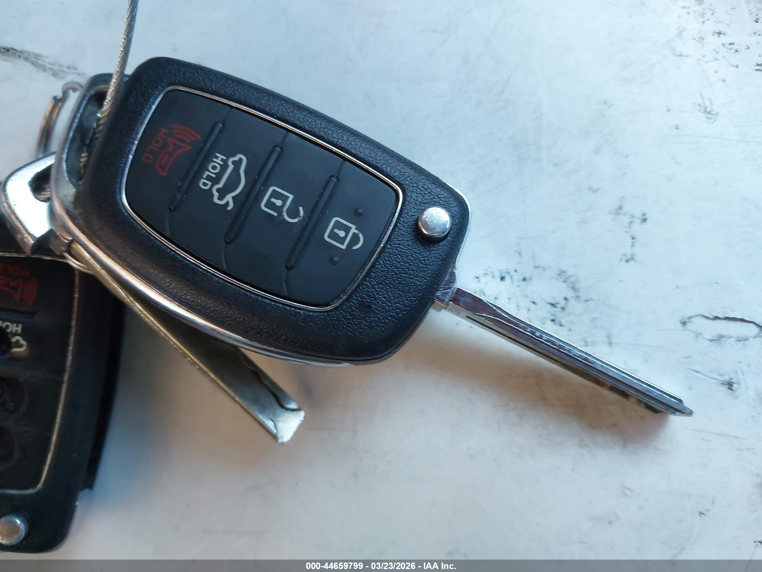 HYUNDAI SONATA image 11