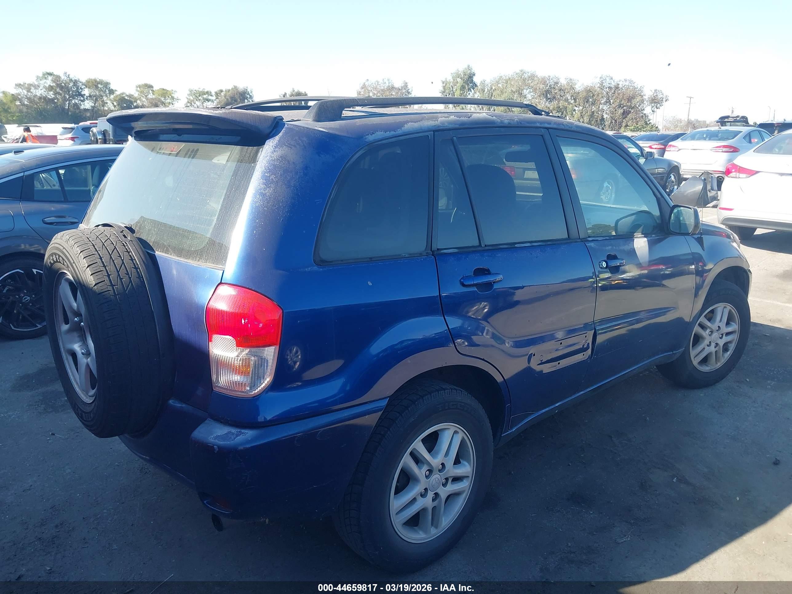 TOYOTA RAV4 image 6
