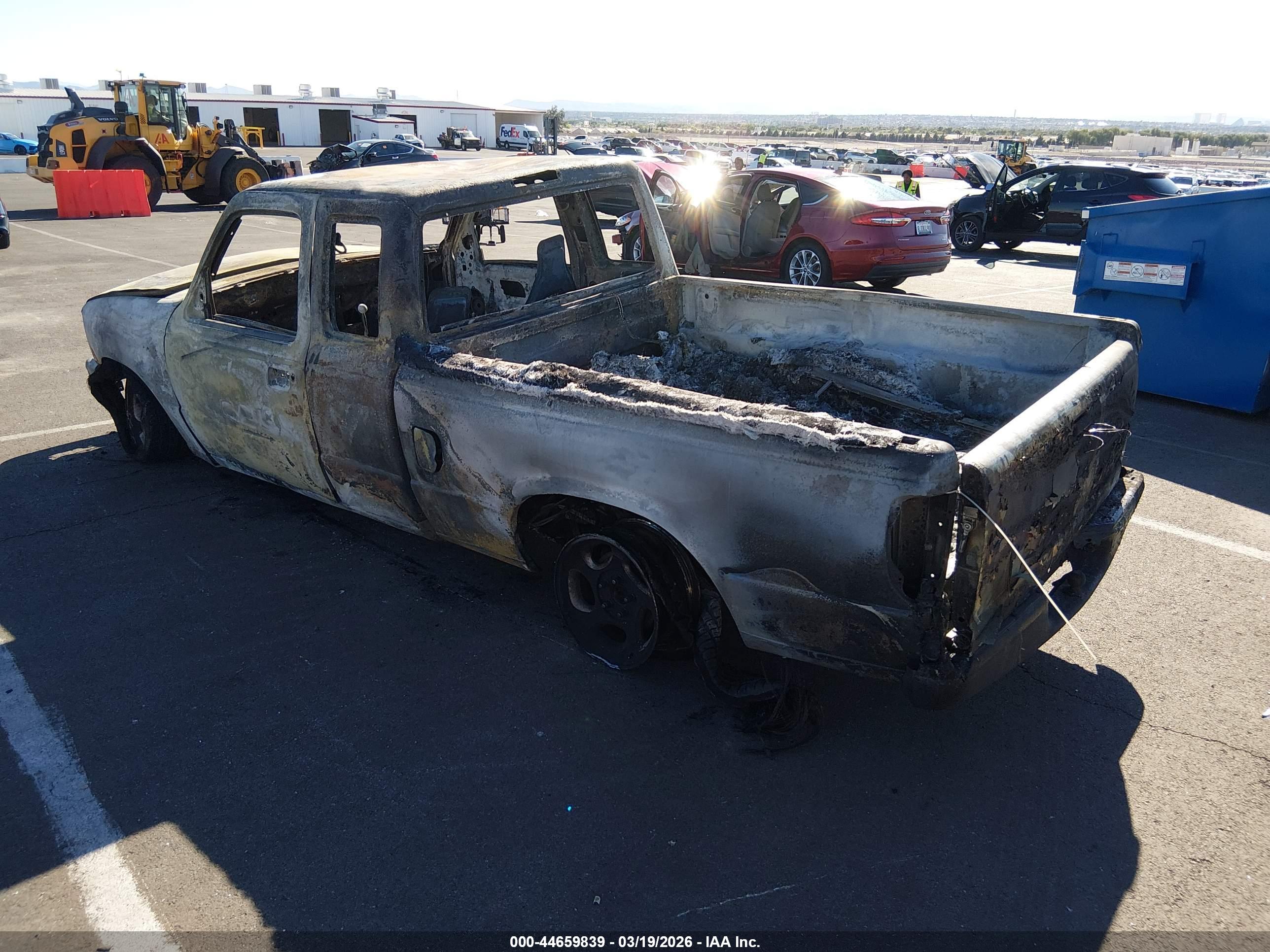MAZDA B3000 image 3
