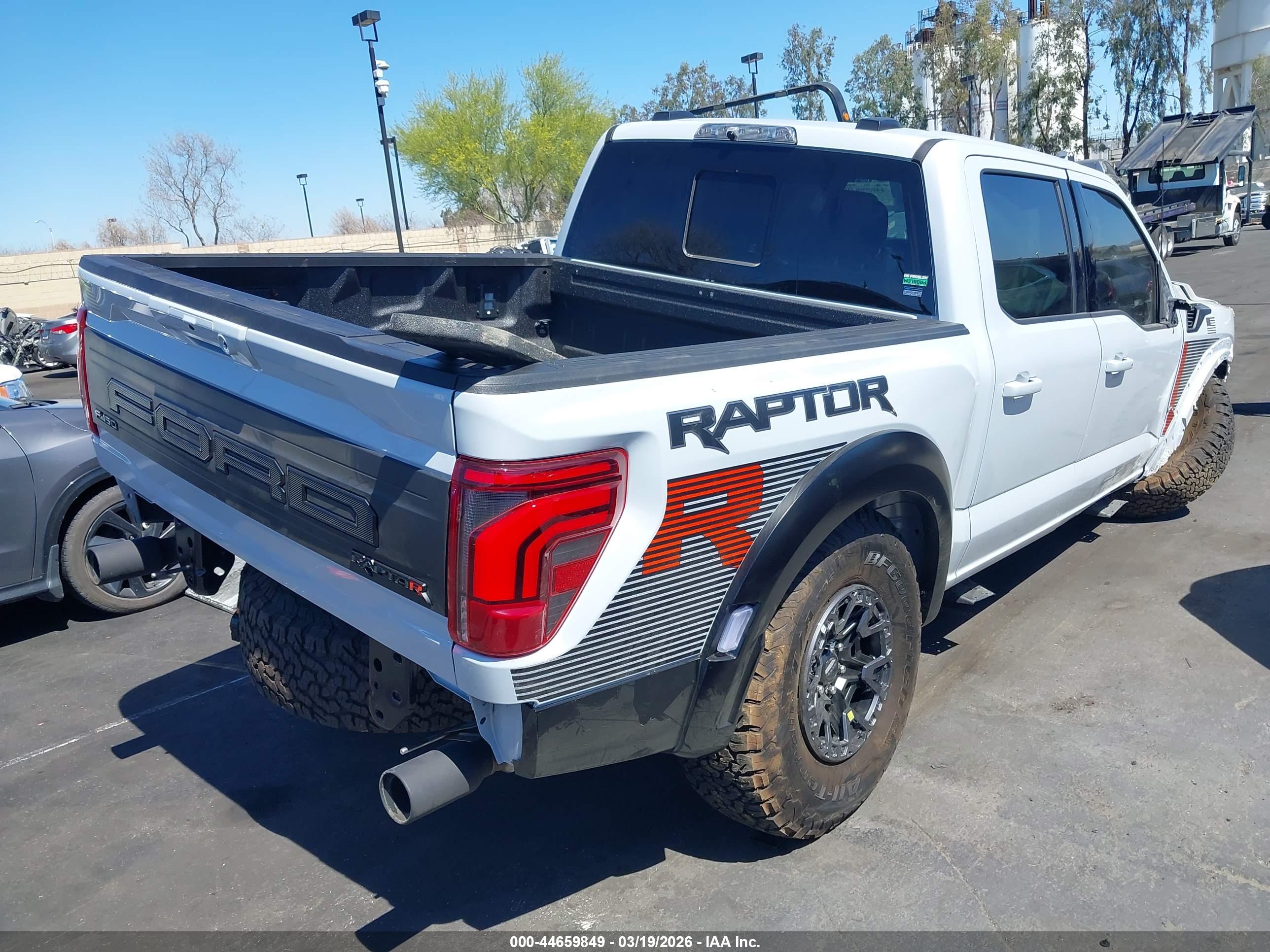 FORD F-150 image 4