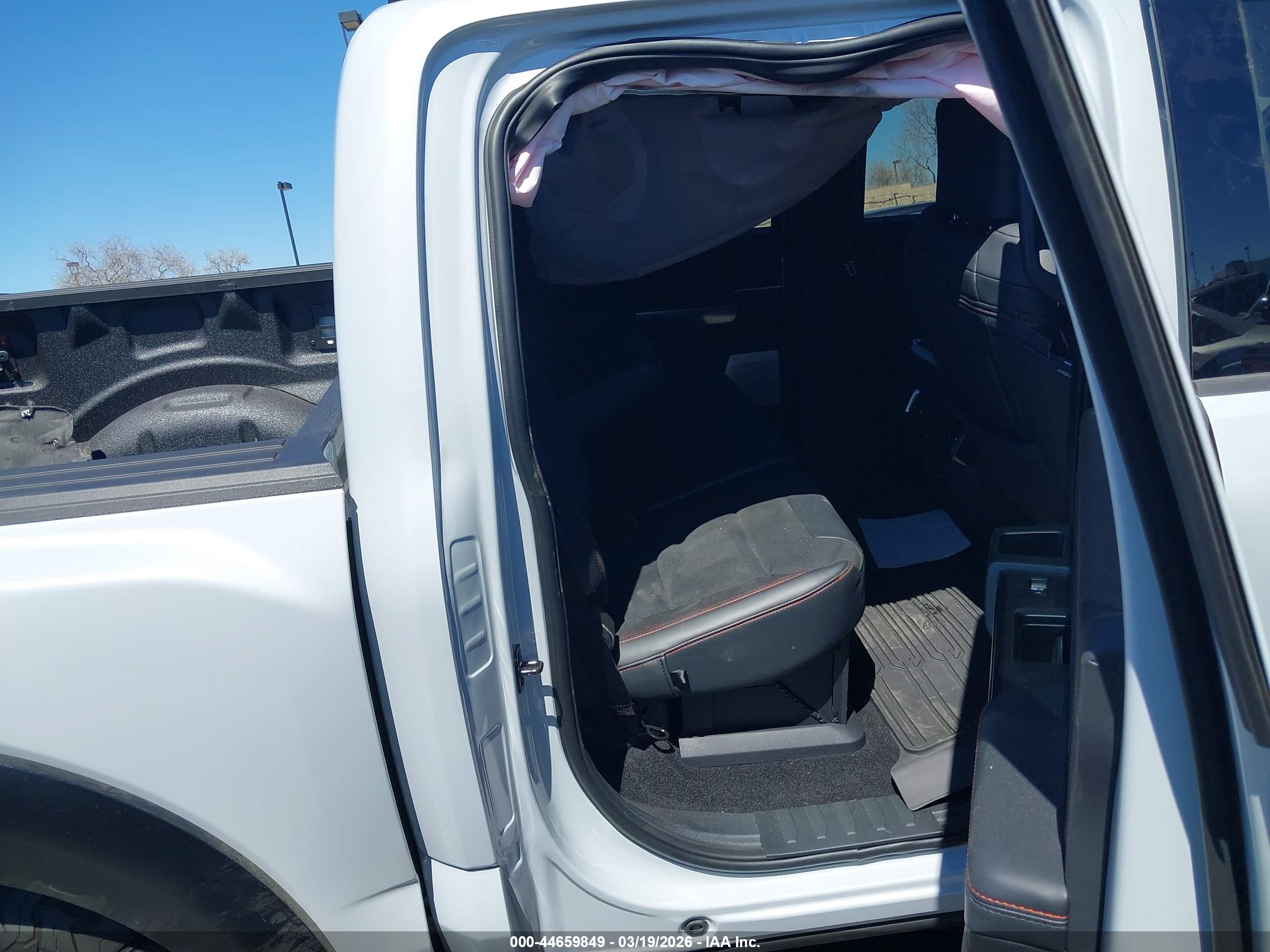 FORD F-150 image 8