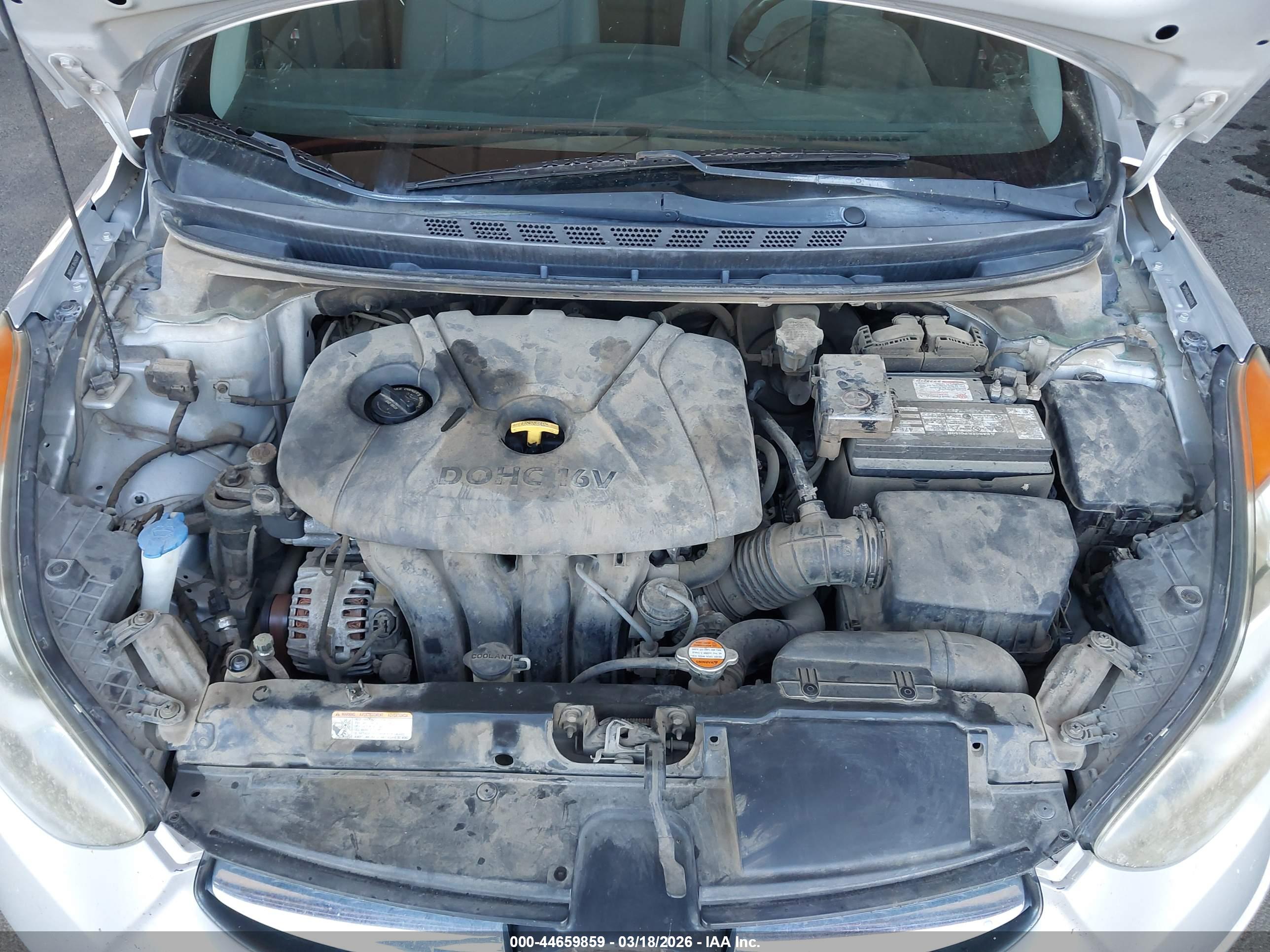 HYUNDAI ELANTRA image 10